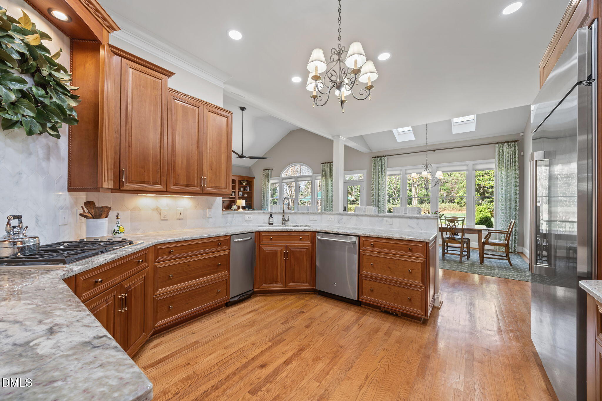 property viewer photo 14