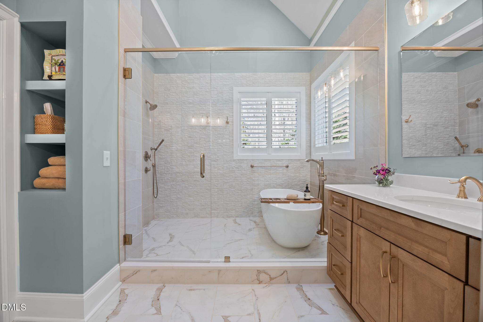 property viewer photo 22