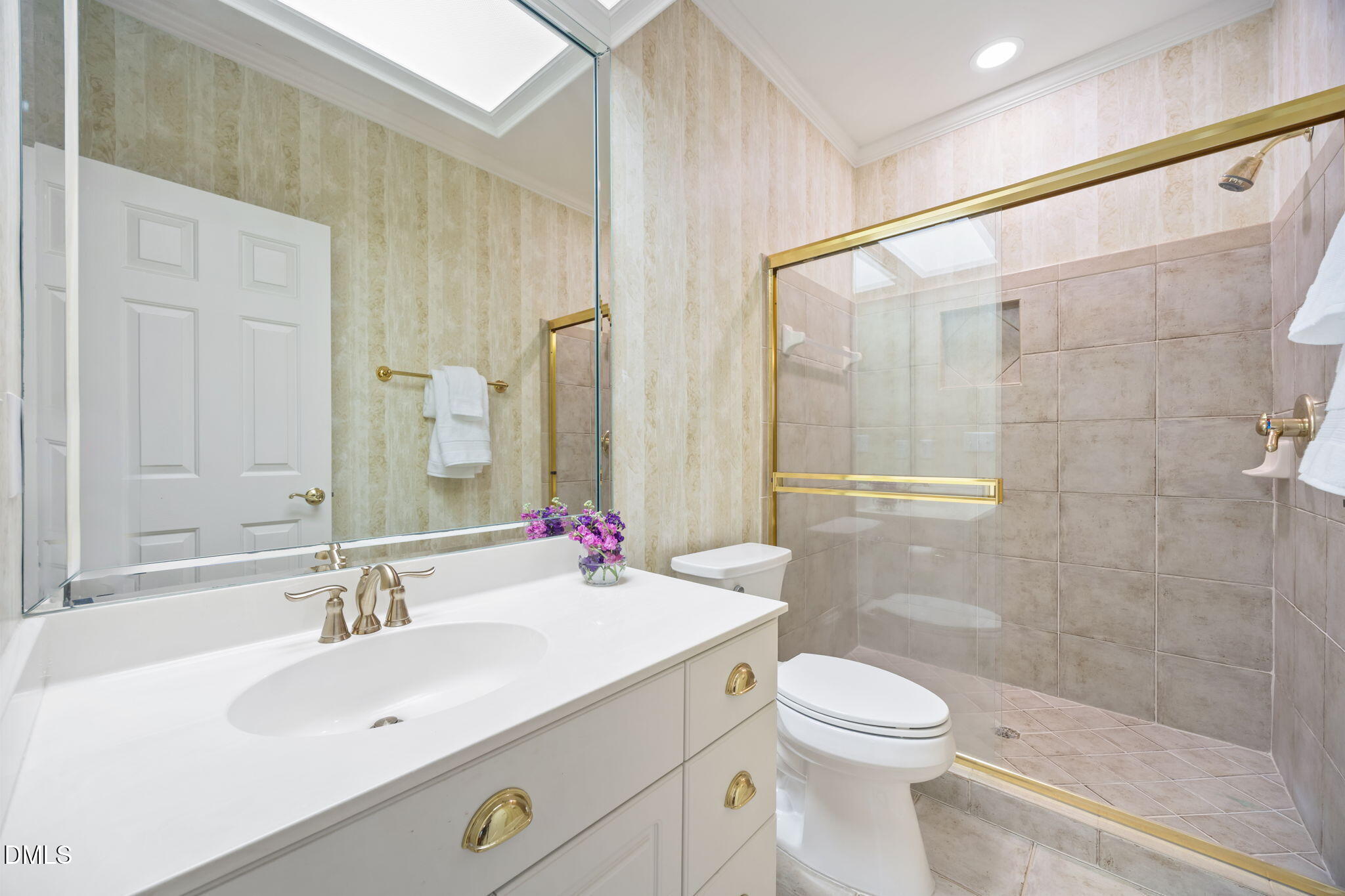 property viewer photo 28