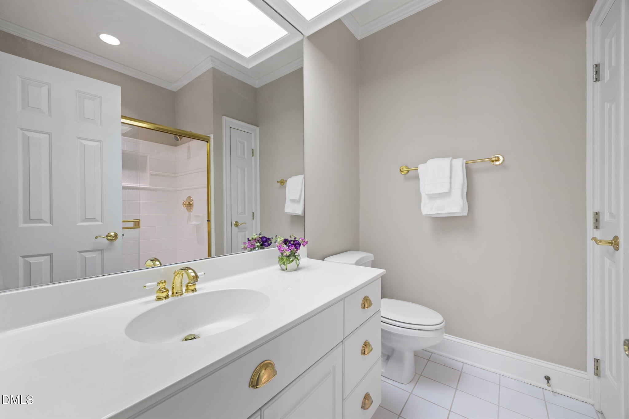property viewer photo 32