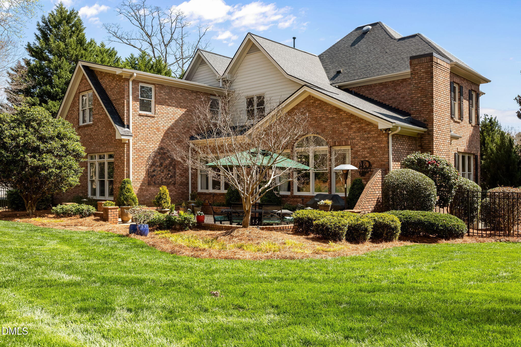 property viewer photo 44