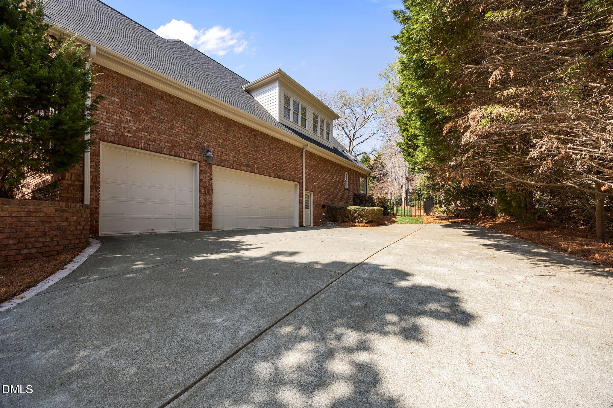 property viewer photo 49