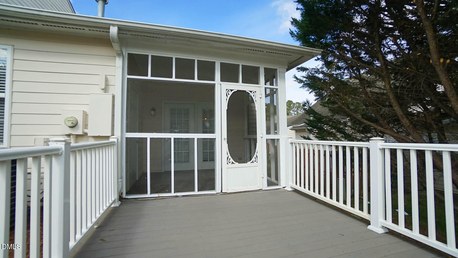 property viewer photo 30