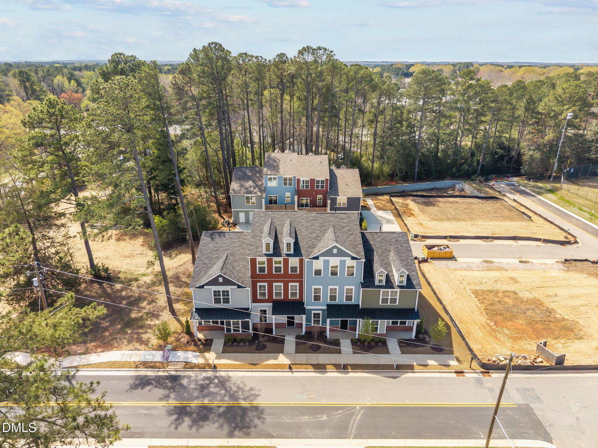 main property photo 33