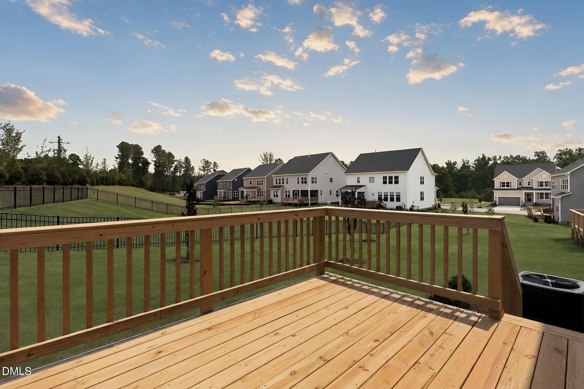 main property photo 27