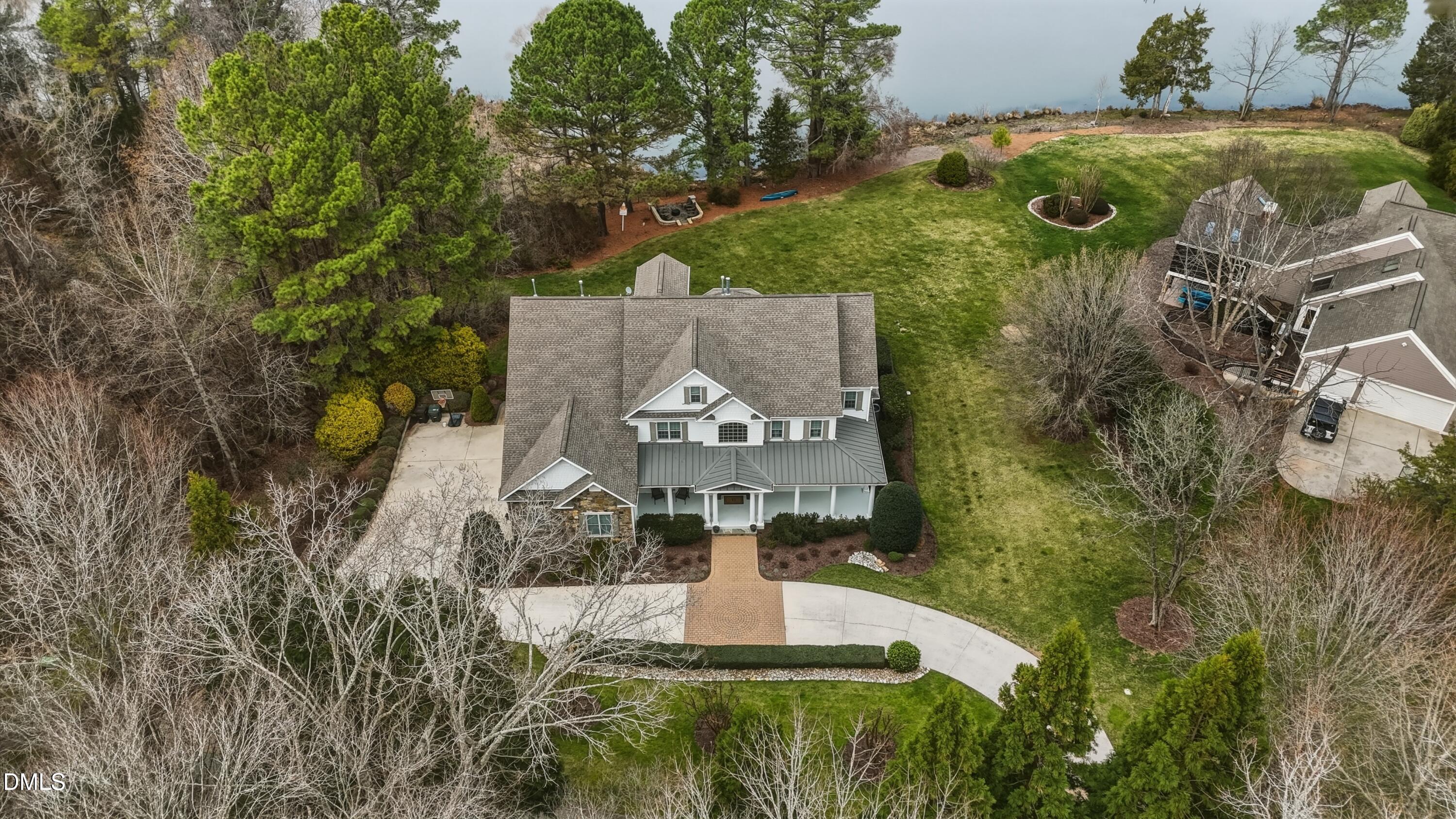 main property photo 74