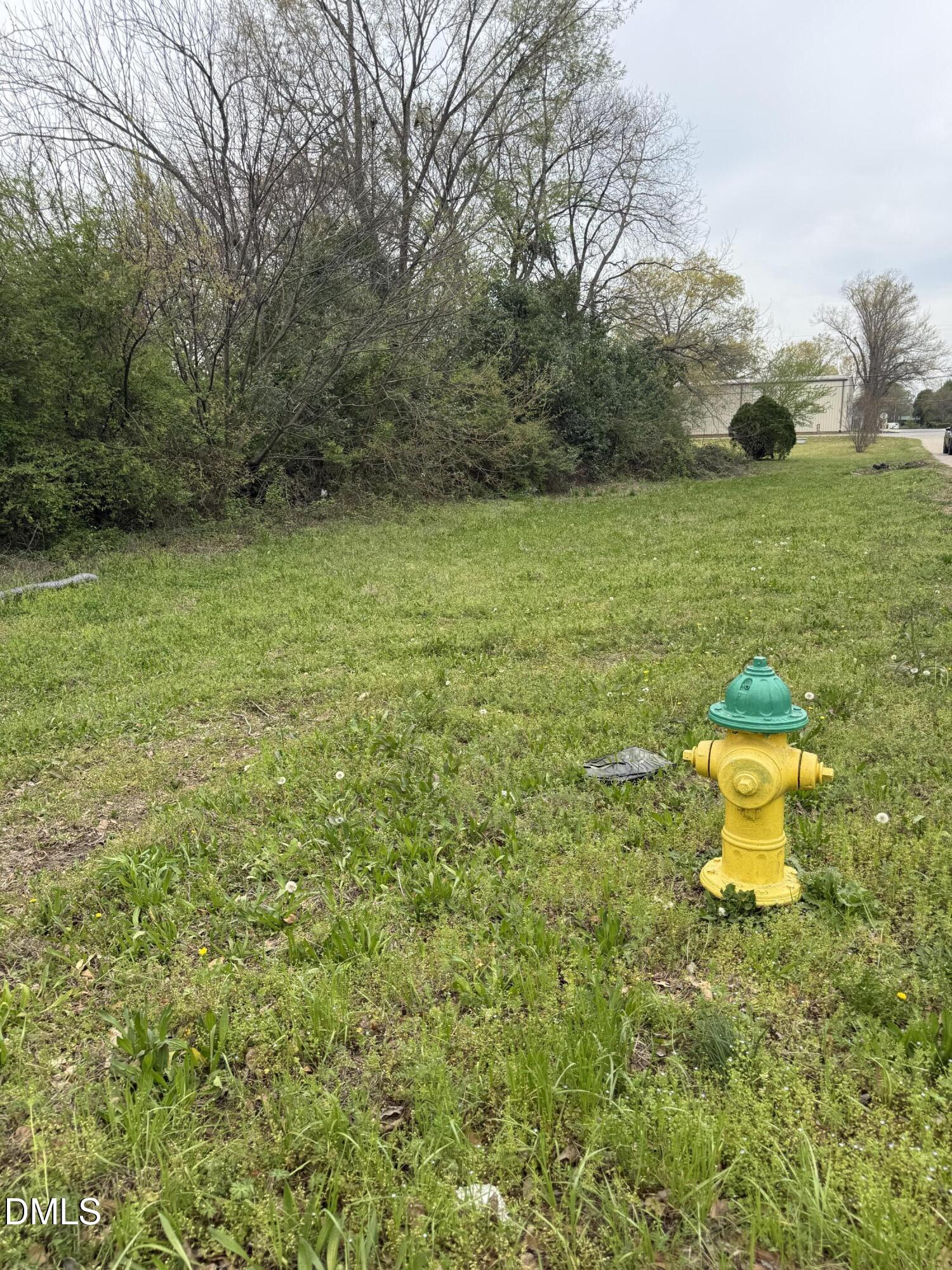 main property photo 3
