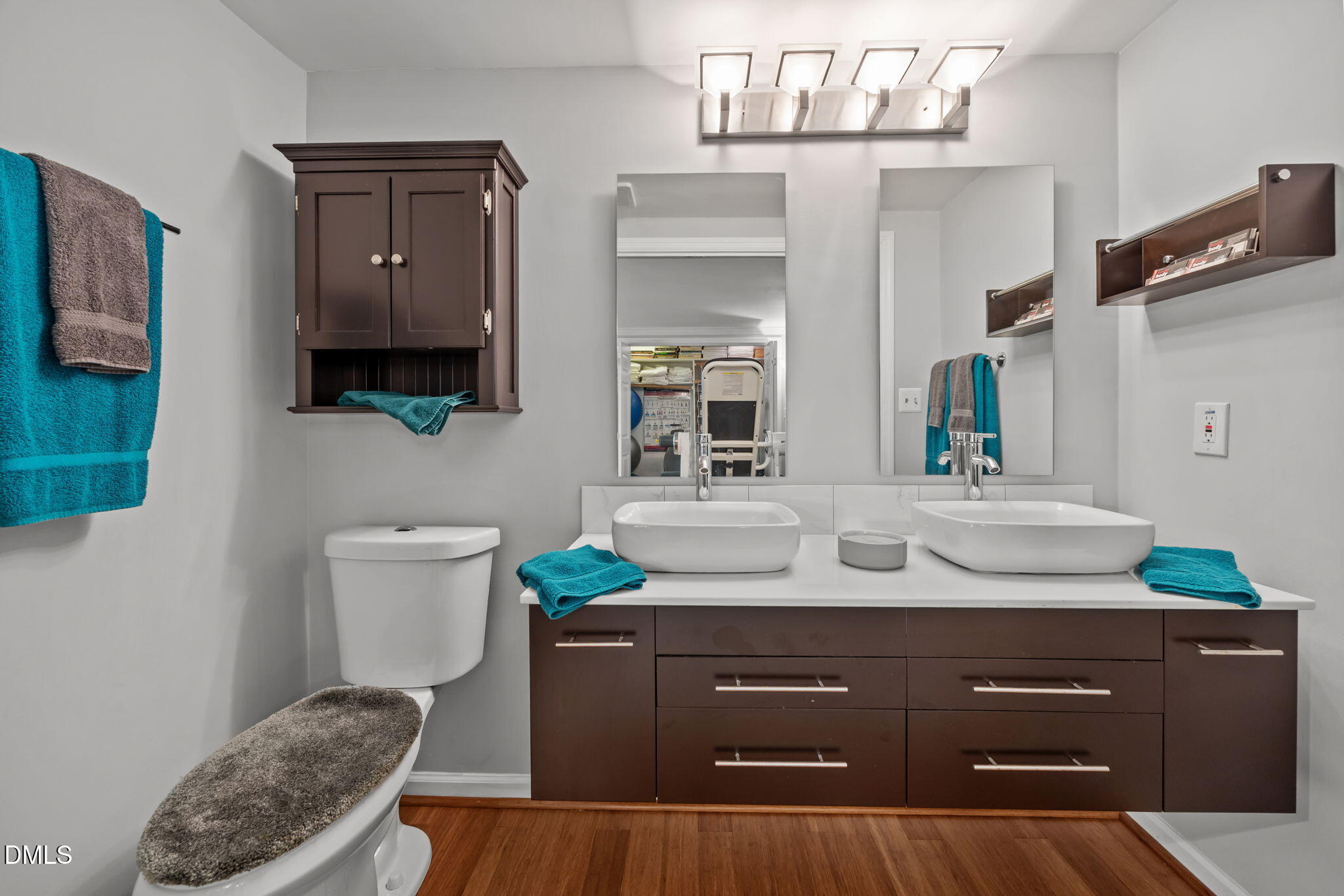 main property photo 93