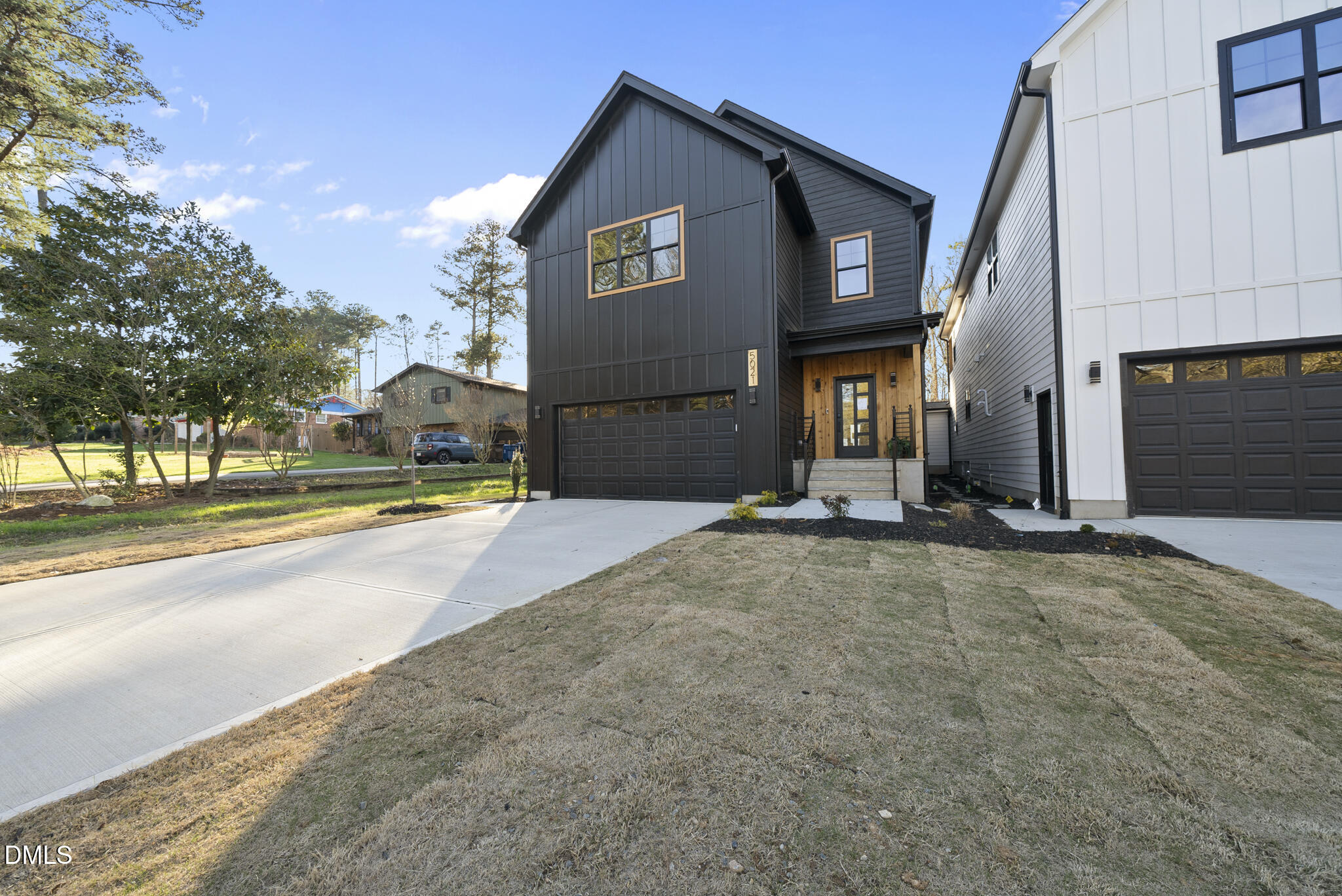 main property photo 27
