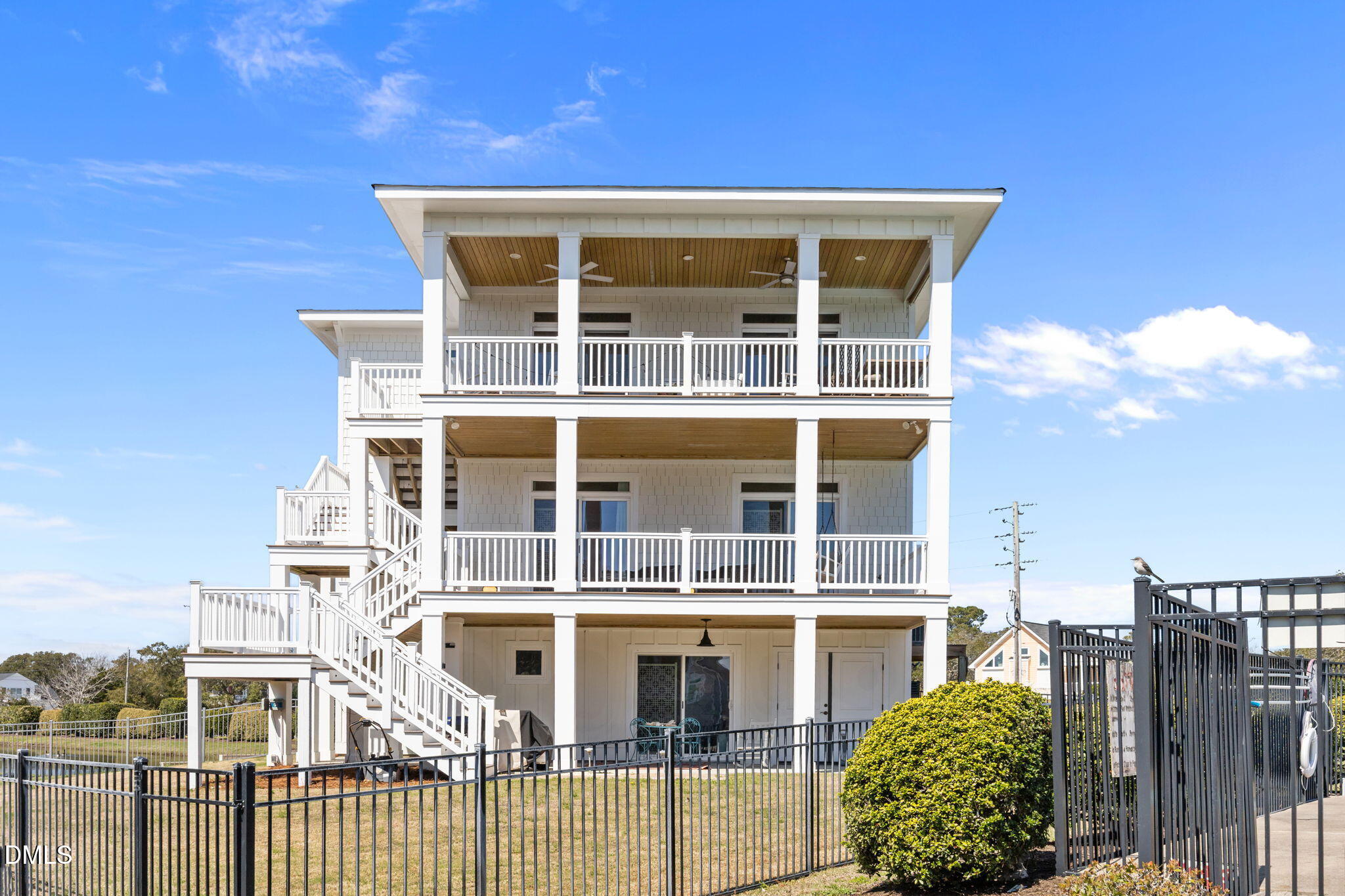 main property photo 47