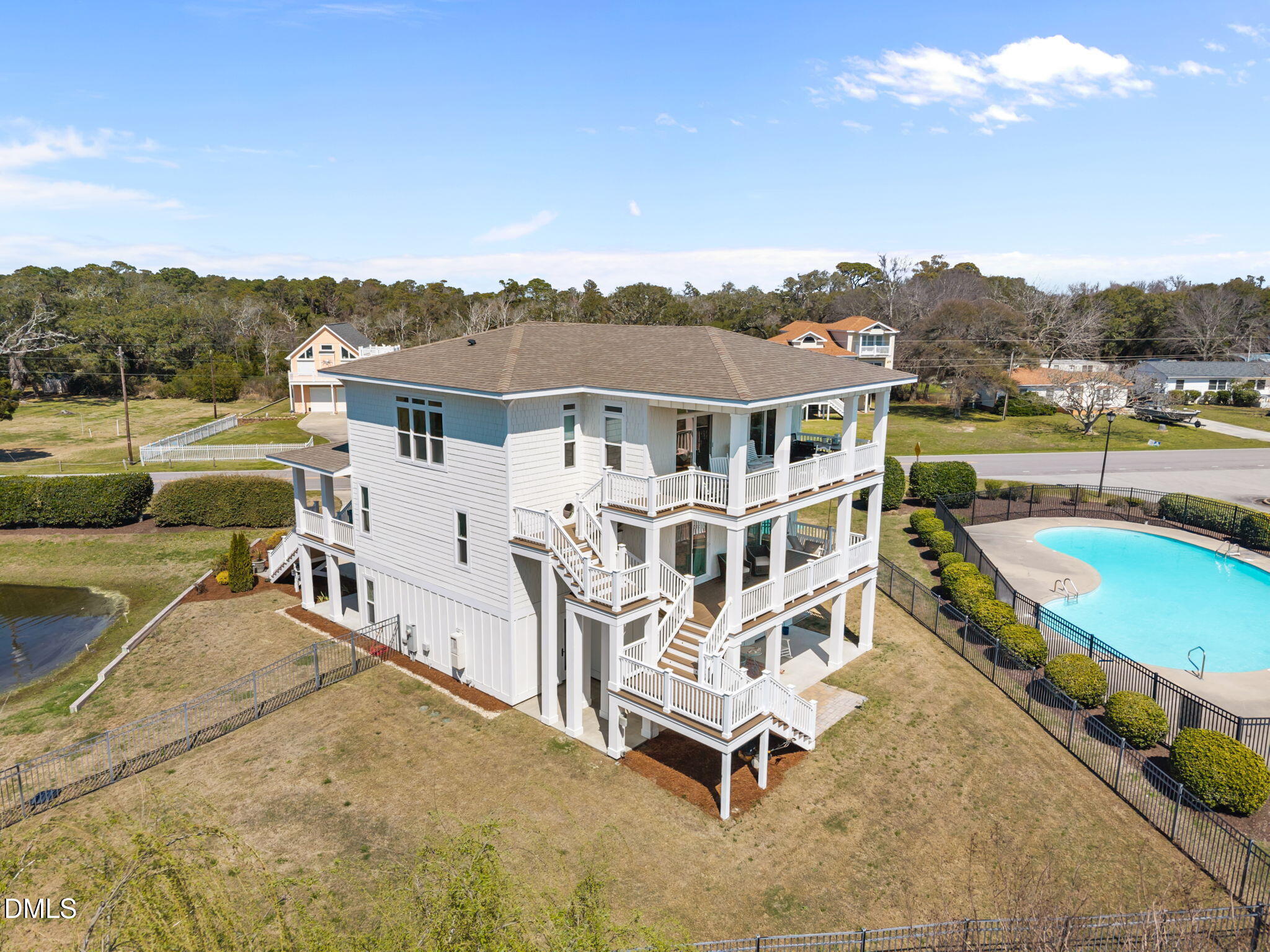 main property photo 49