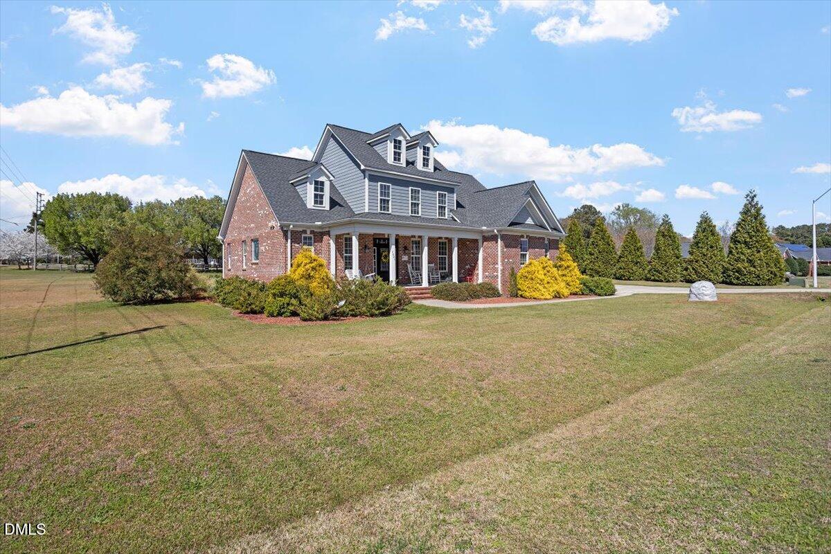 main property photo 2