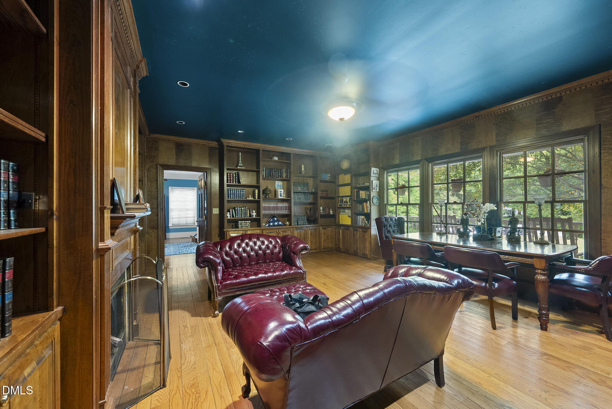 main property photo 3