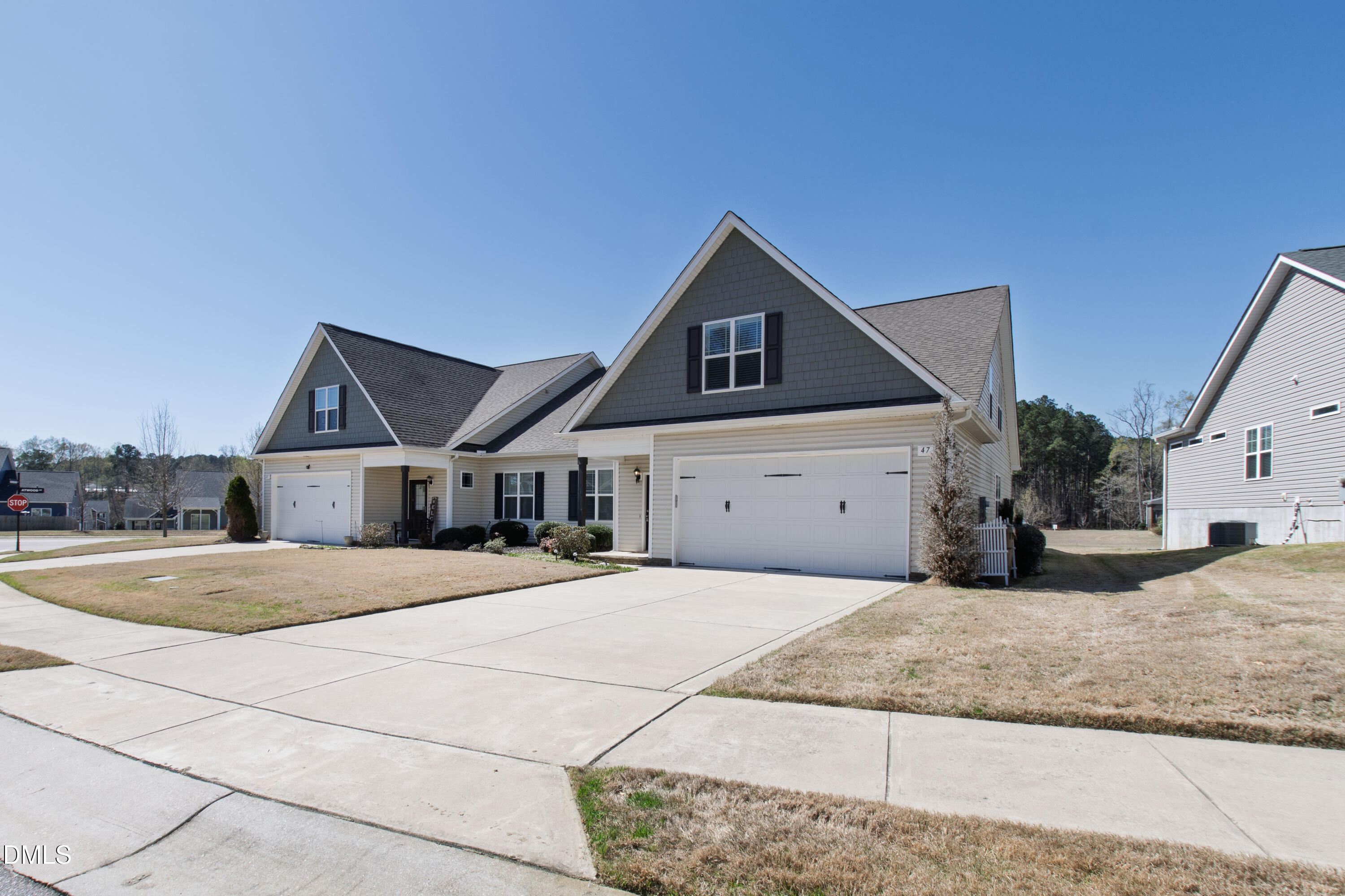 main property photo 43