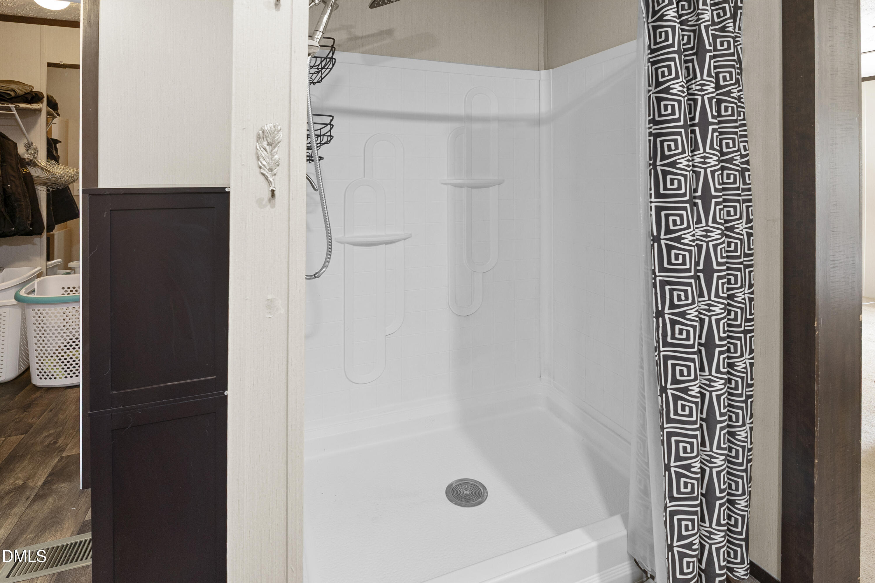 property viewer photo 19