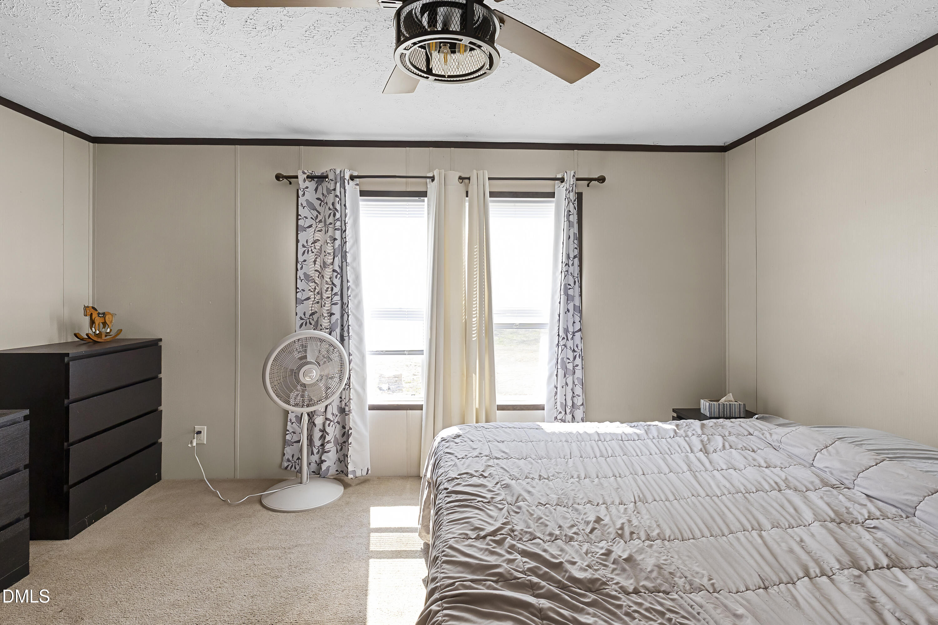 property viewer photo 27