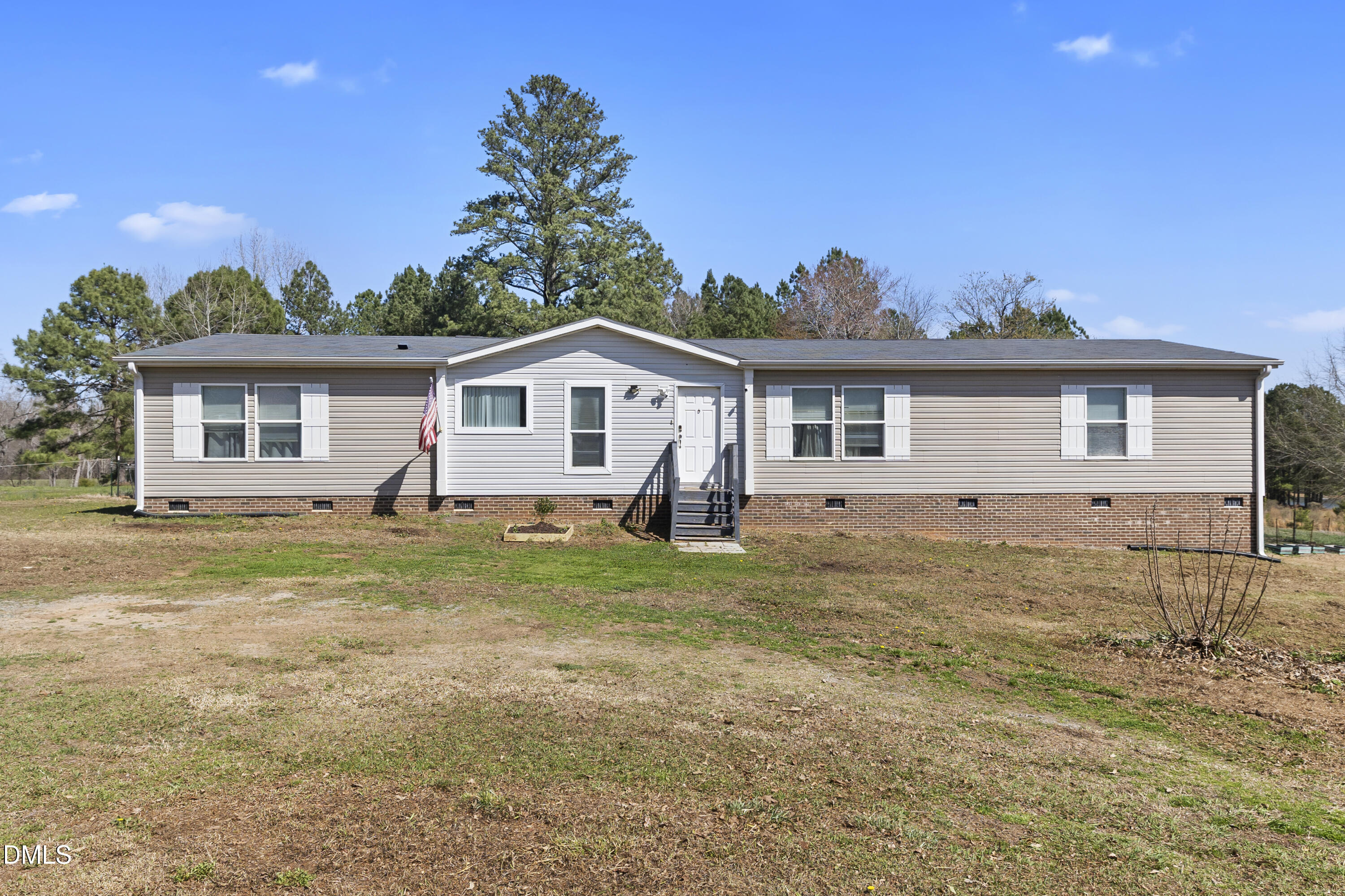 property viewer photo 3