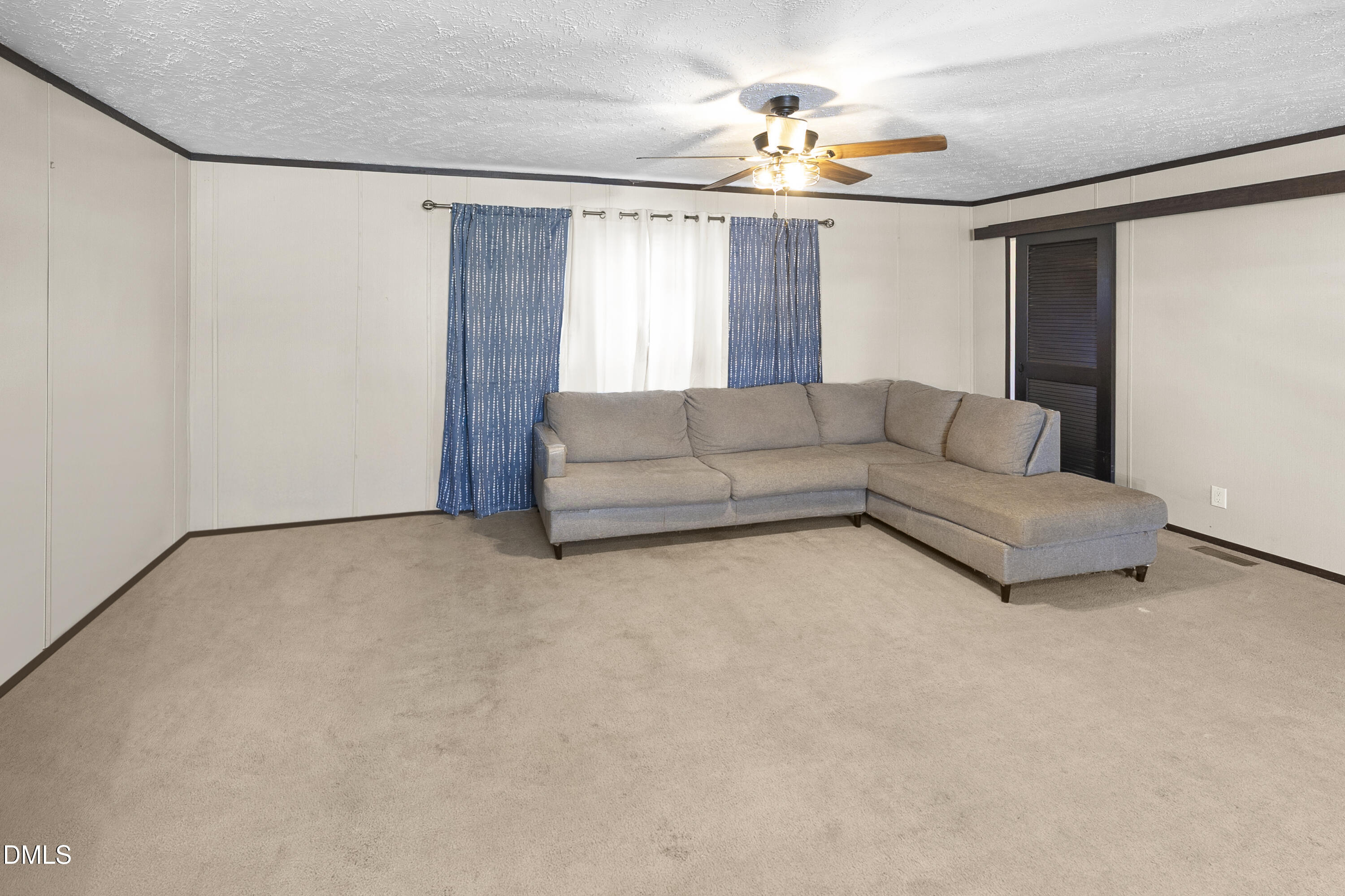 property viewer photo 34