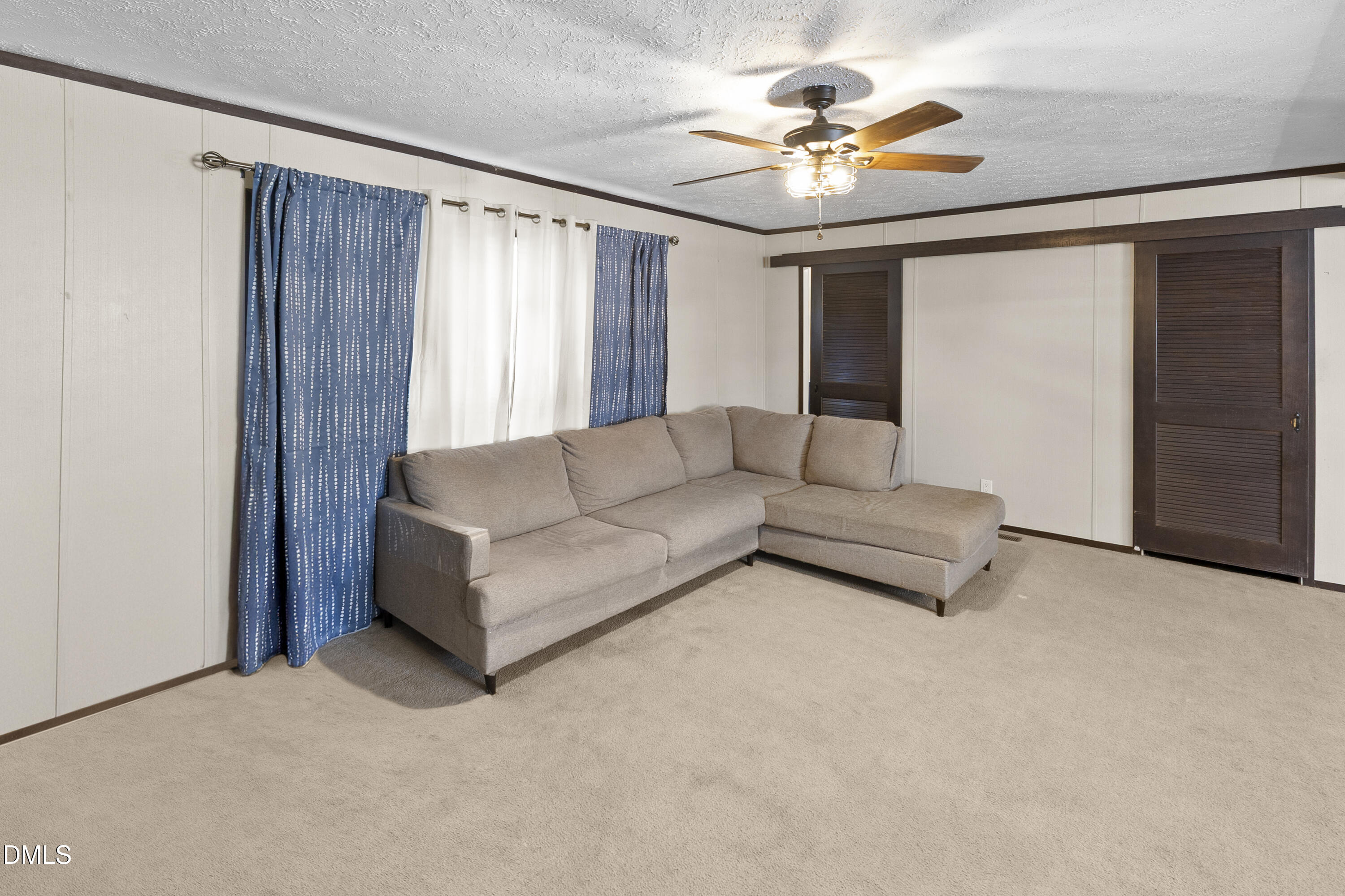 property viewer photo 38