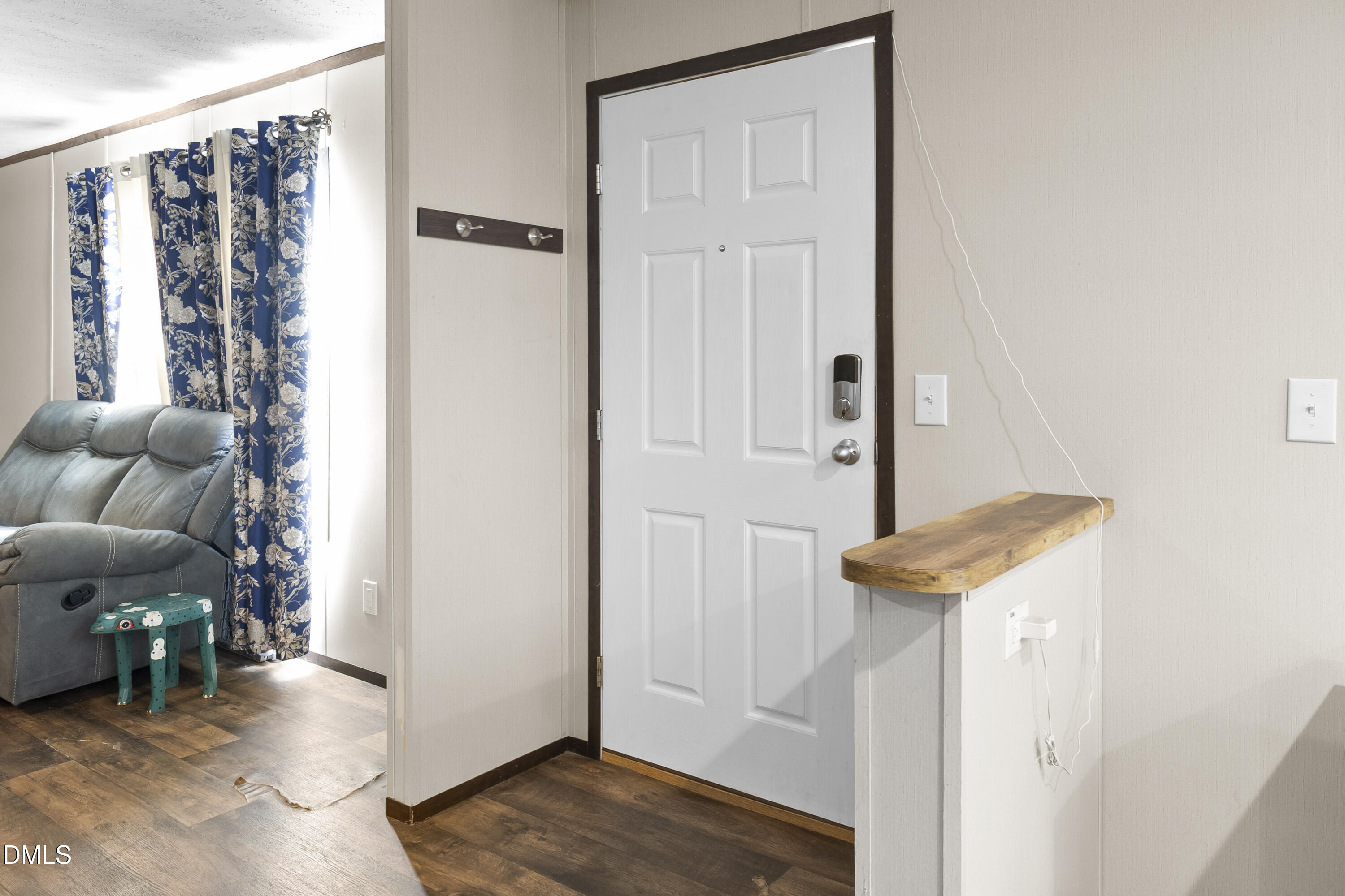 property viewer photo 40