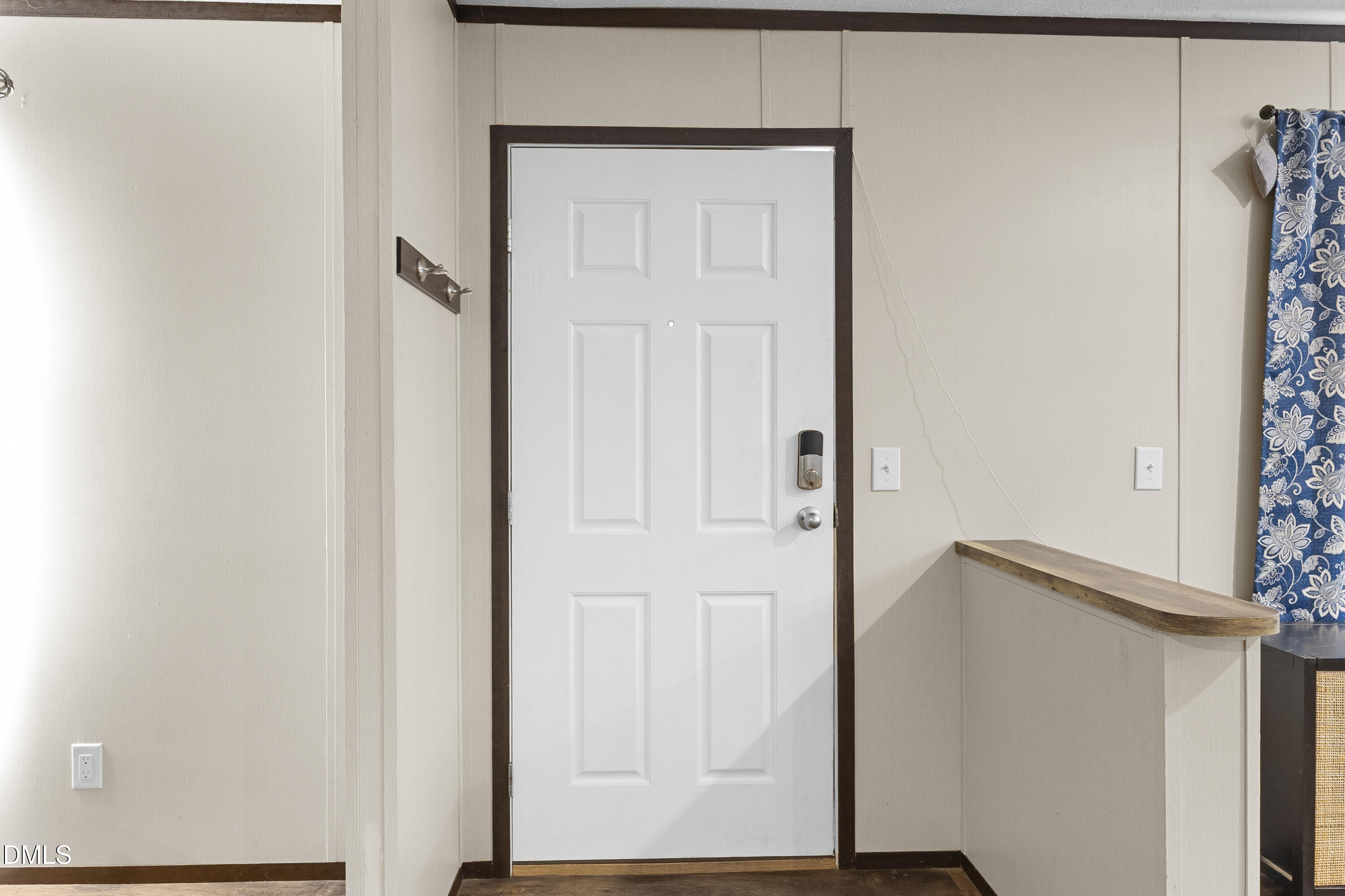 property viewer photo 41