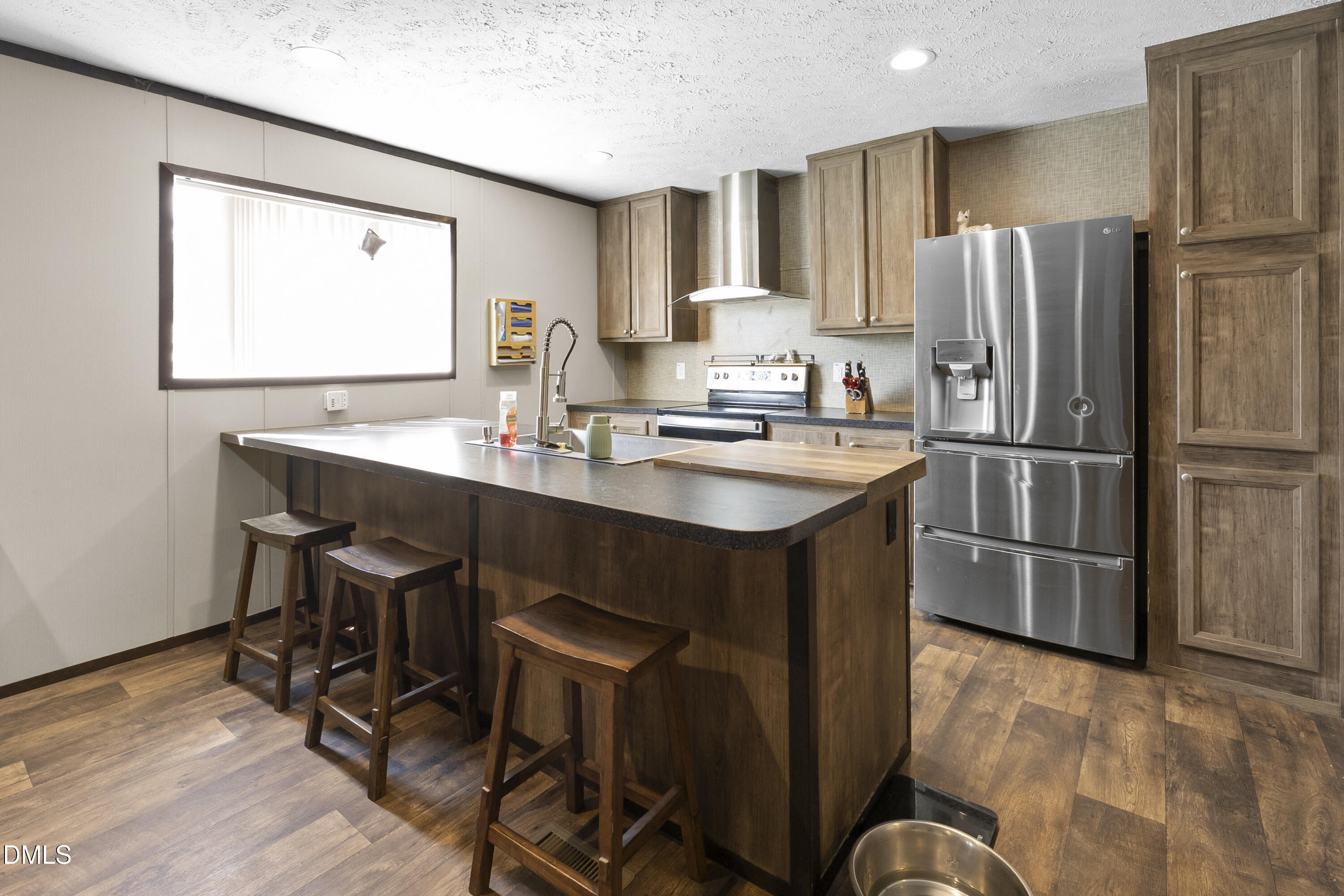 property viewer photo 42