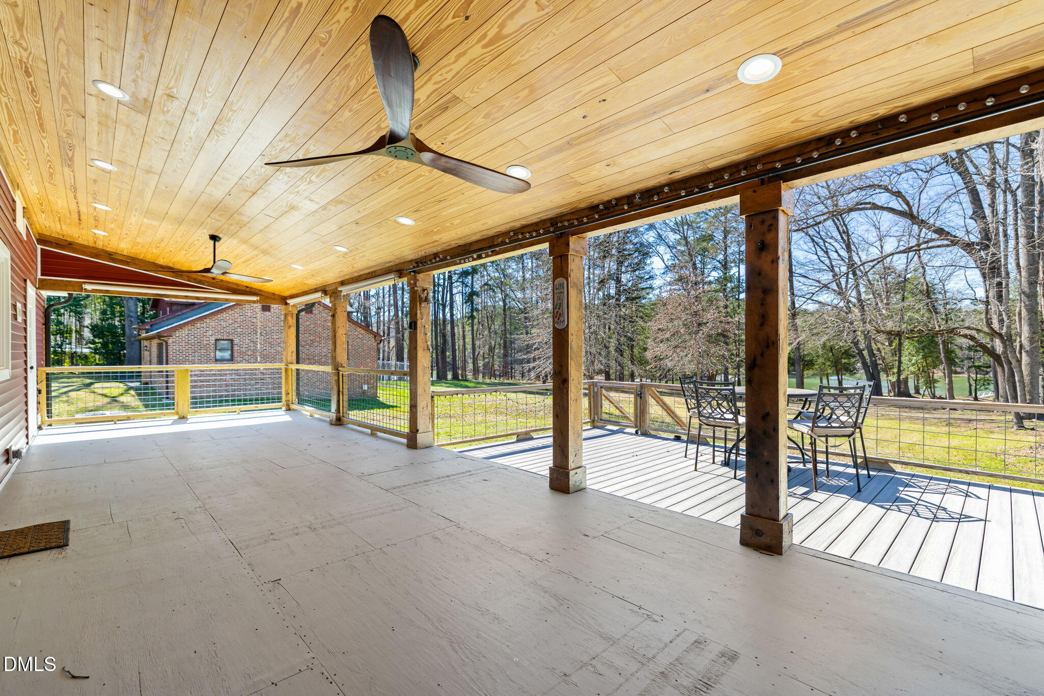 main property photo 34