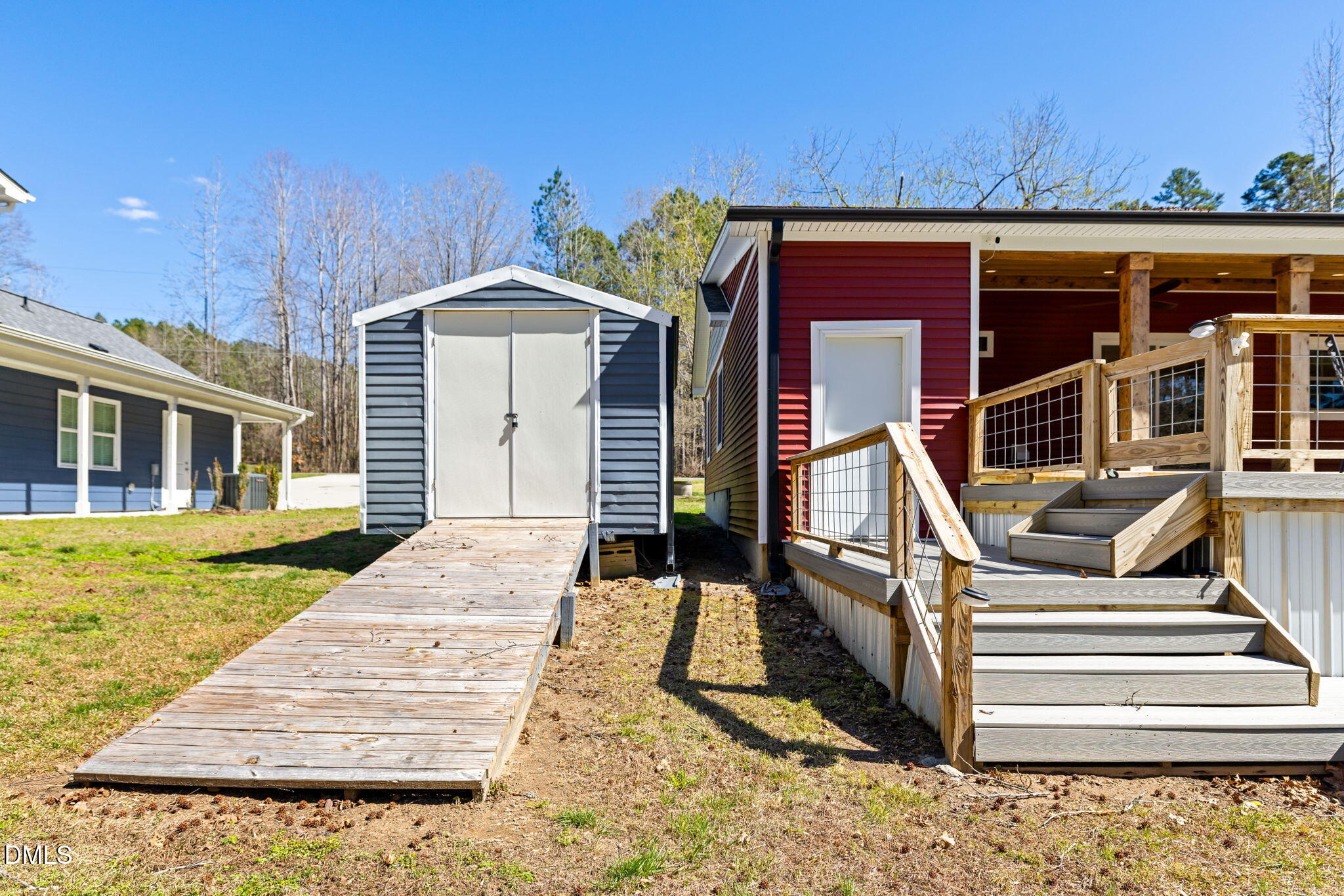main property photo 7