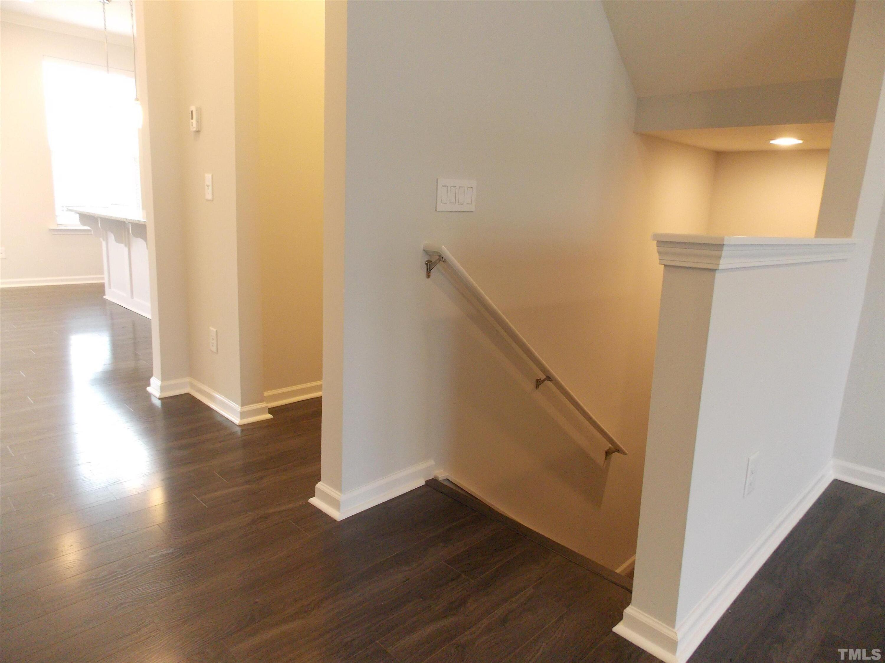property viewer photo 10