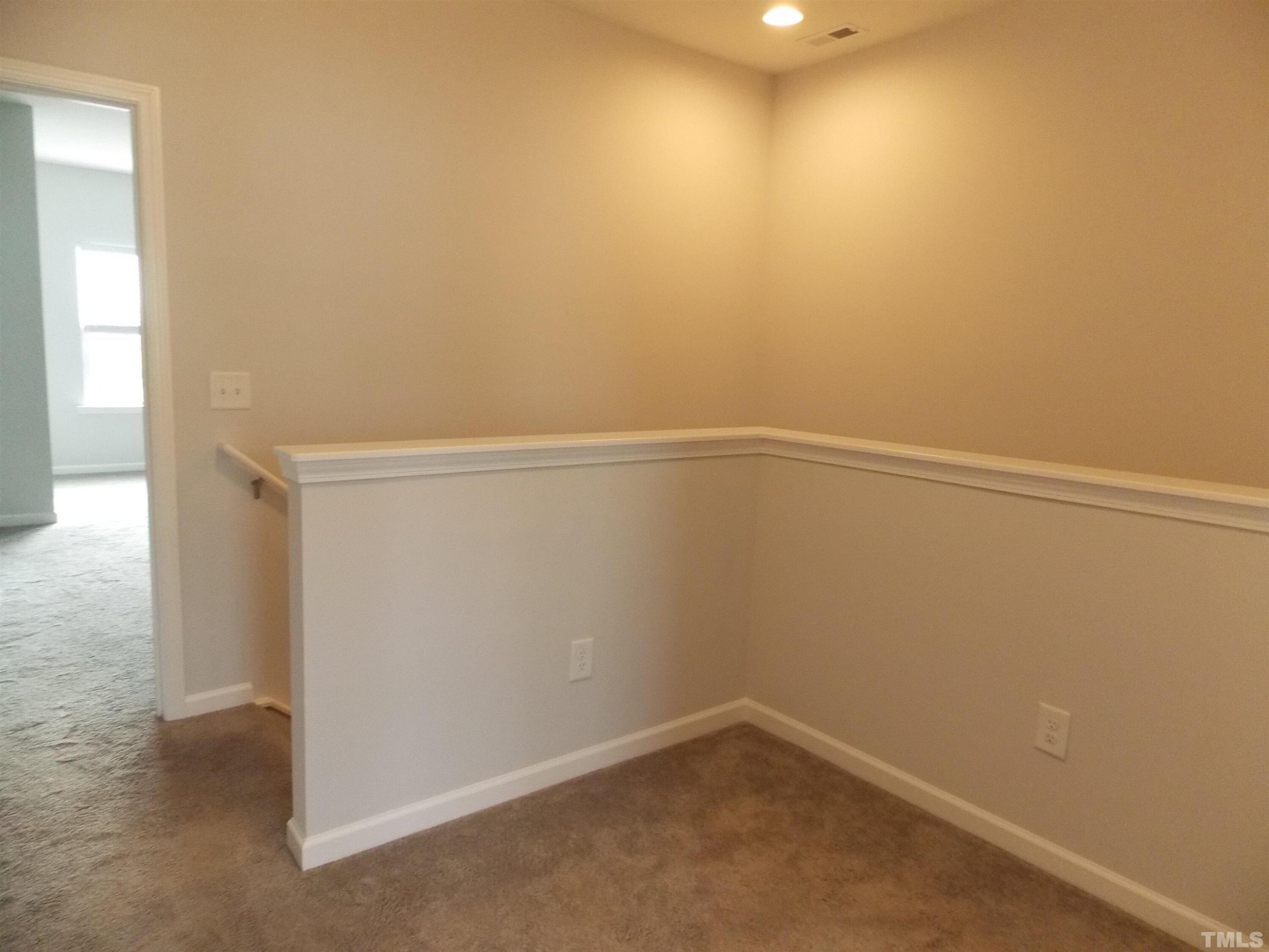 property viewer photo 11