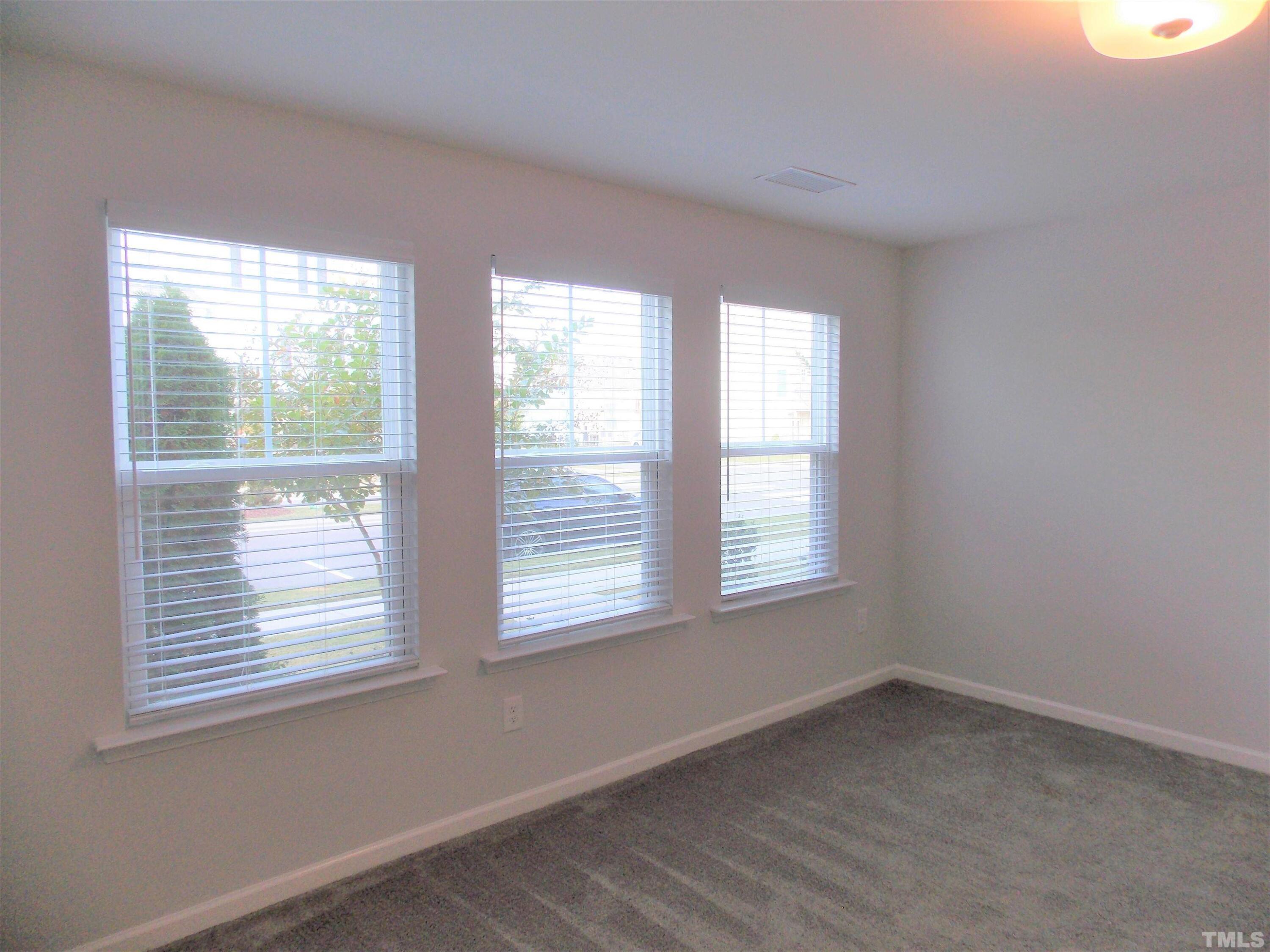 property viewer photo 21