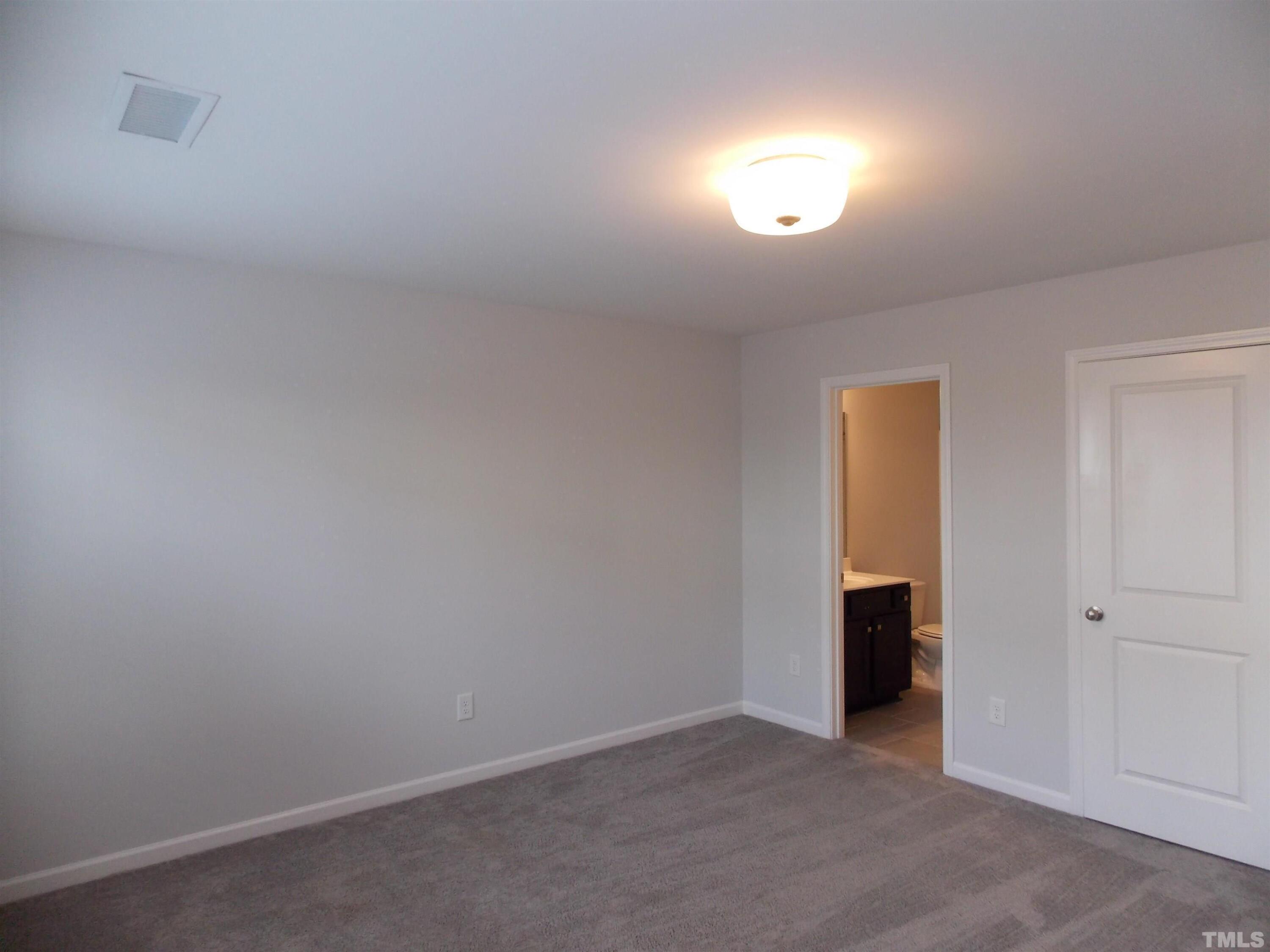 property viewer photo 22