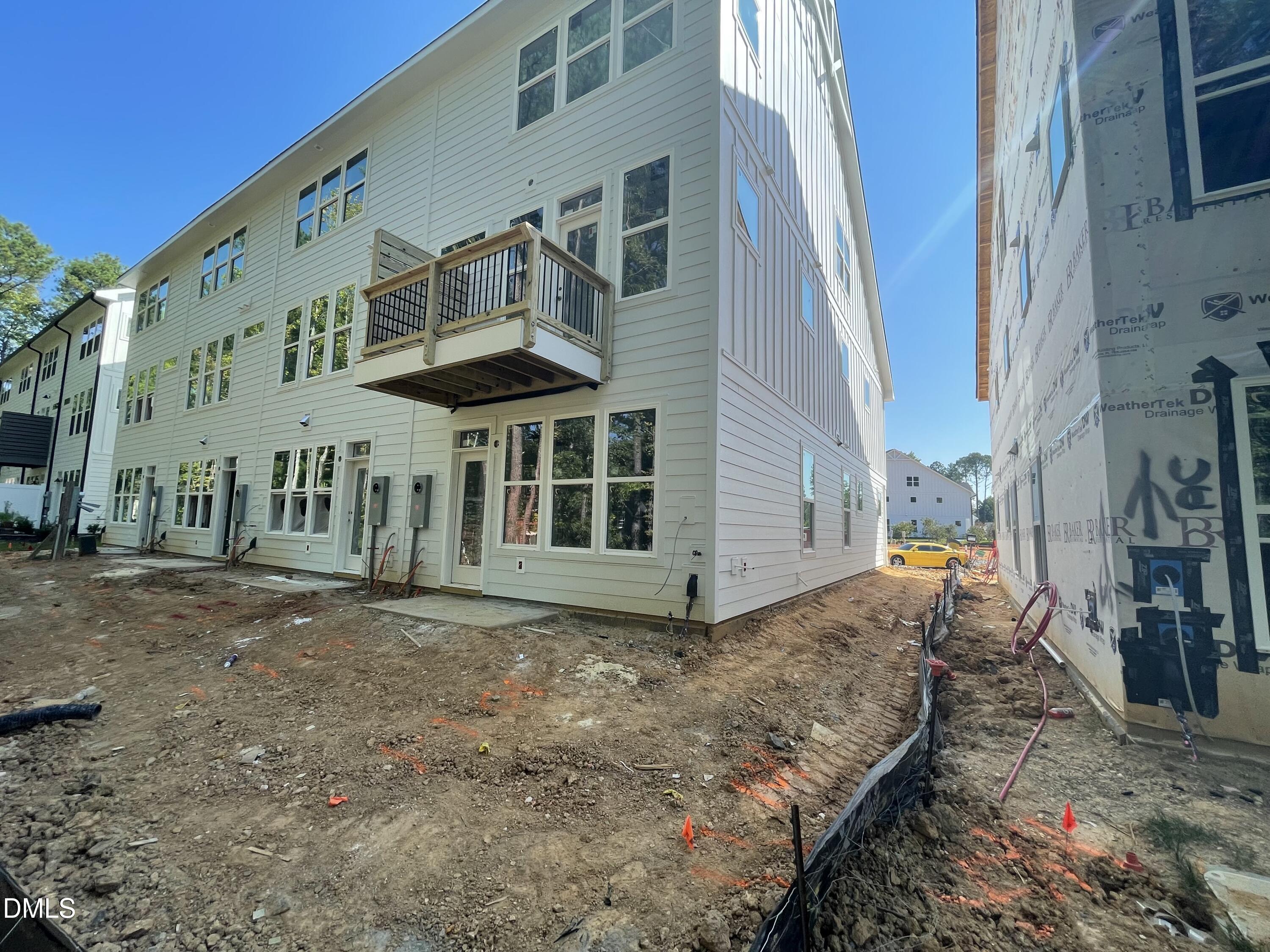 main property photo 32