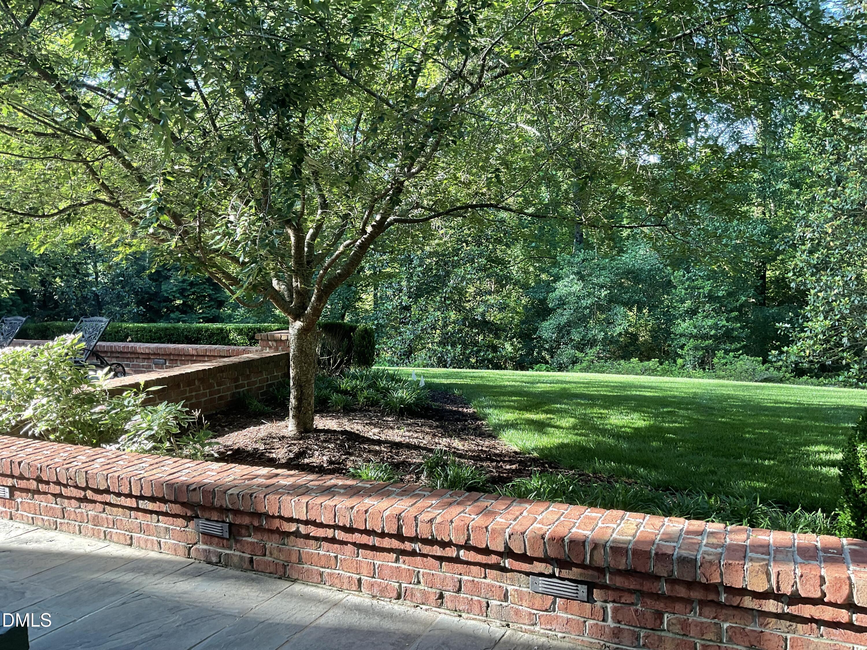 main property photo 75