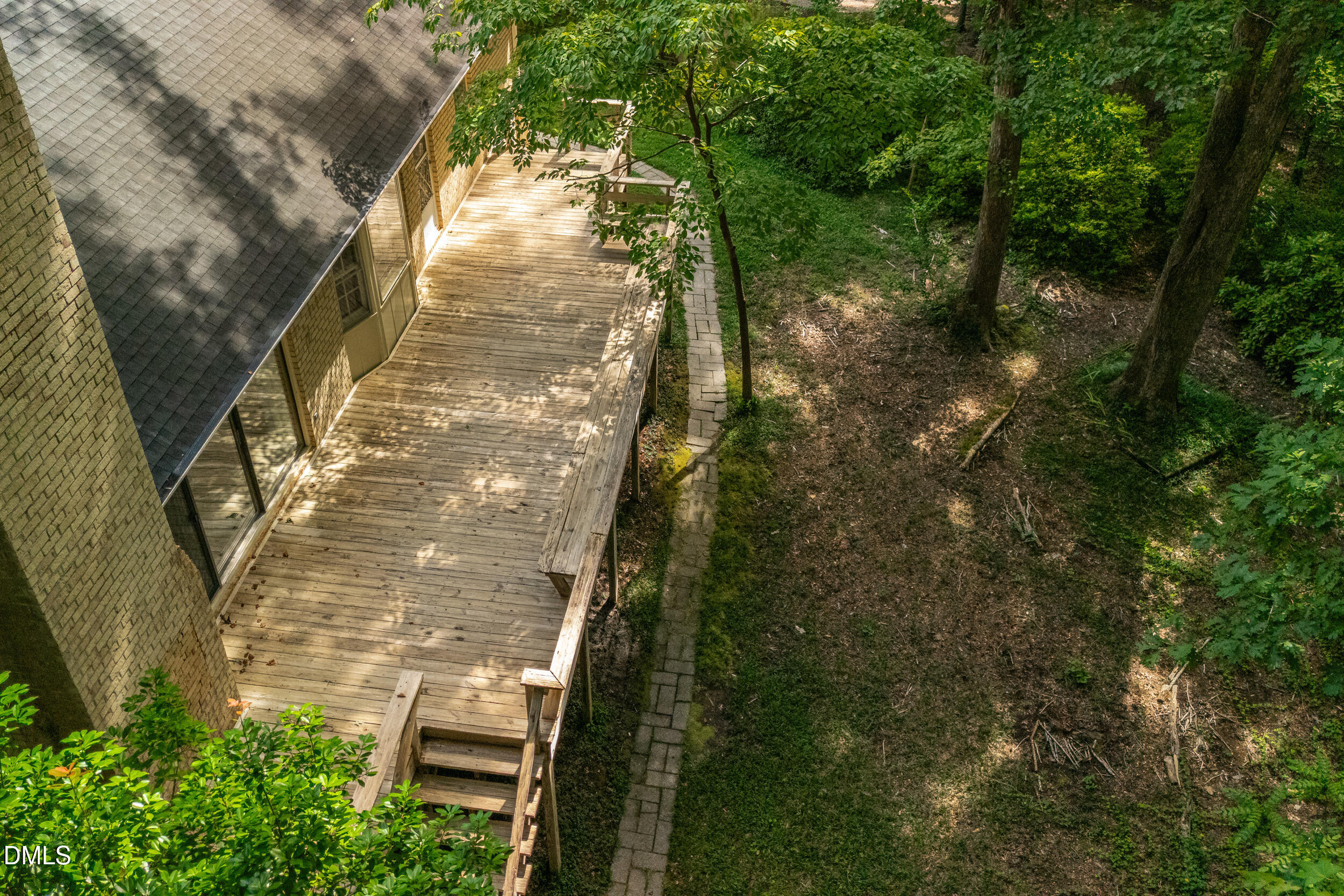 main property photo 49