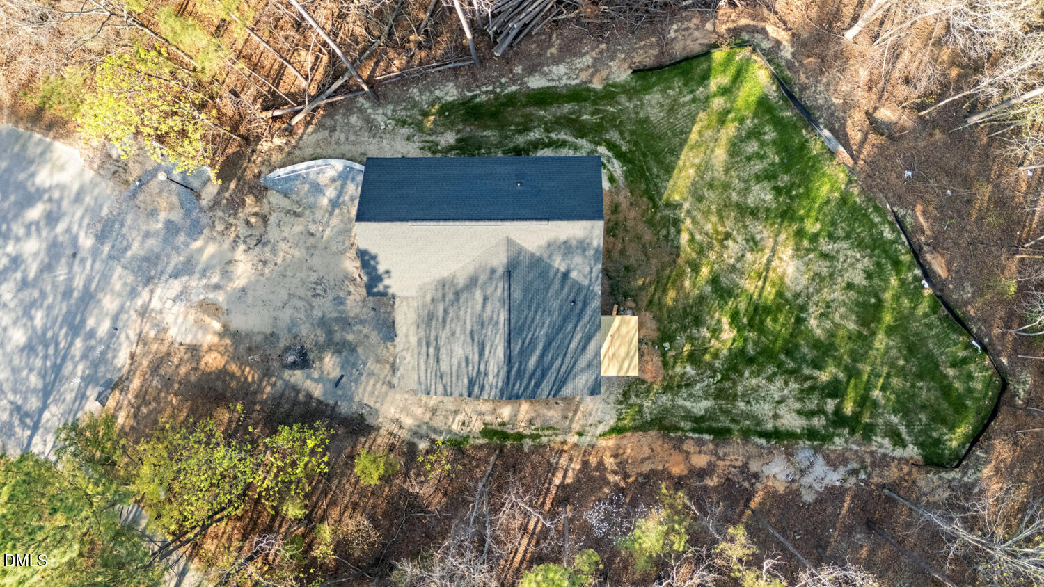 main property photo 50