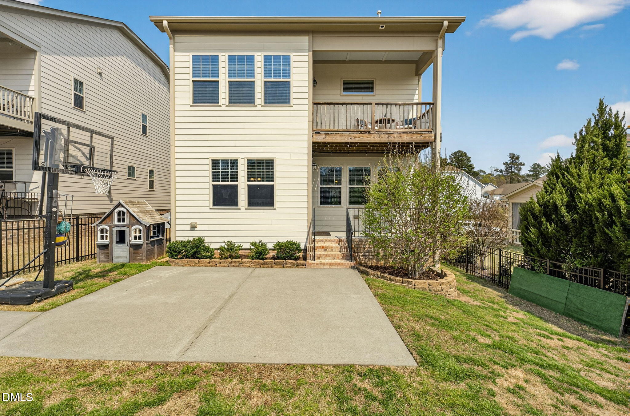 main property photo 52