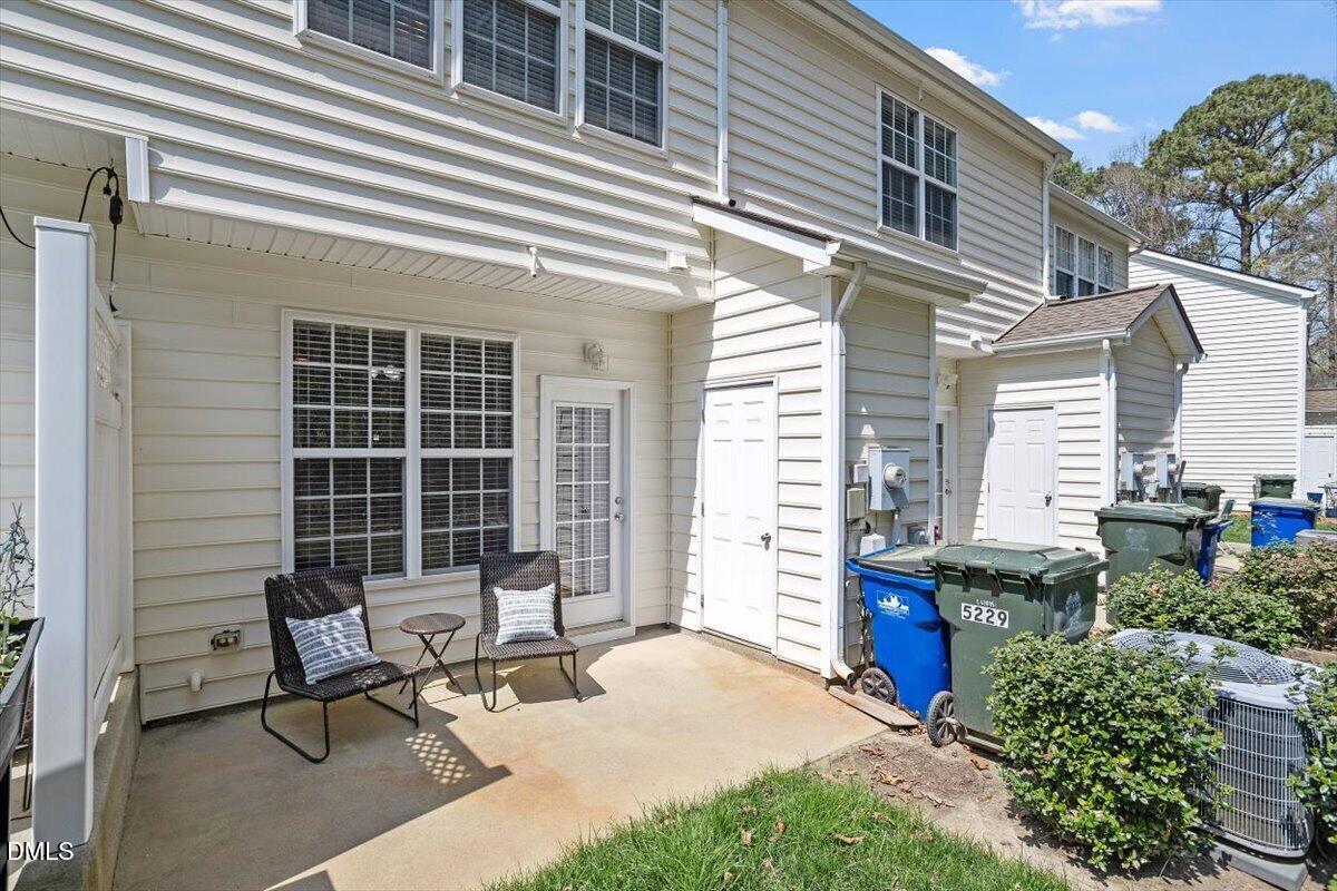 main property photo 22