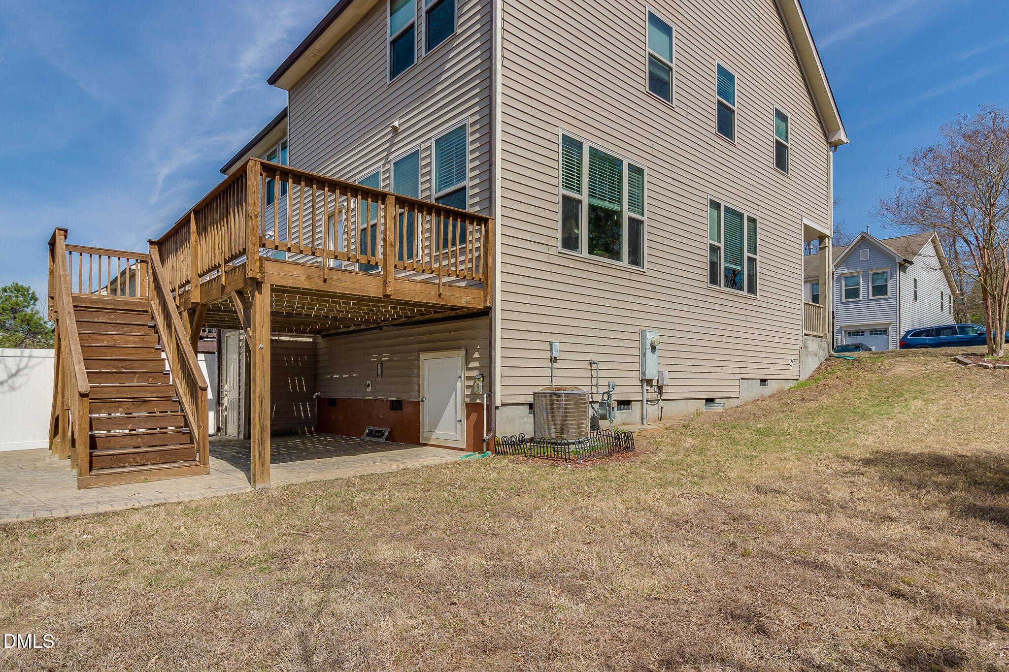 main property photo 43