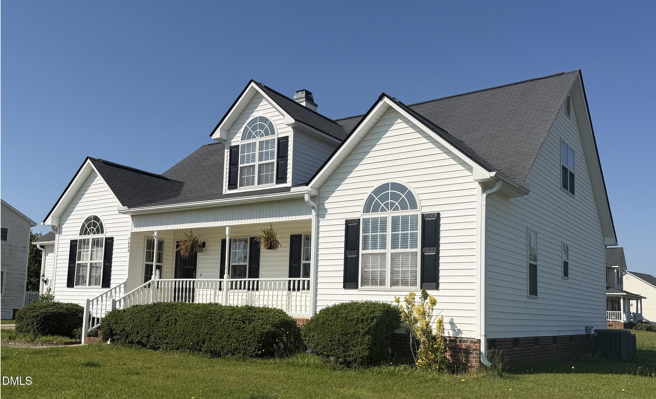 main property photo 2
