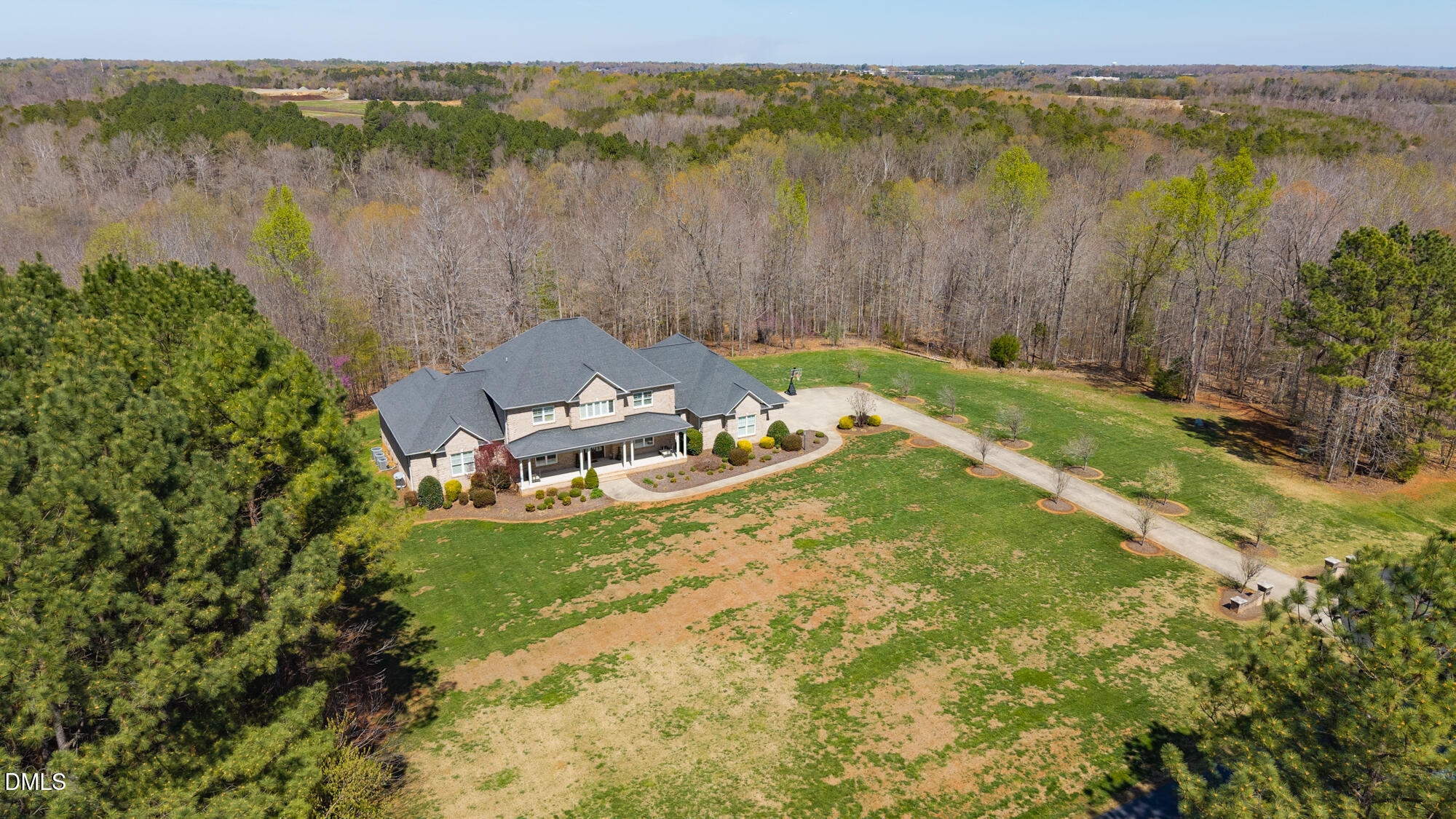 main property photo 50
