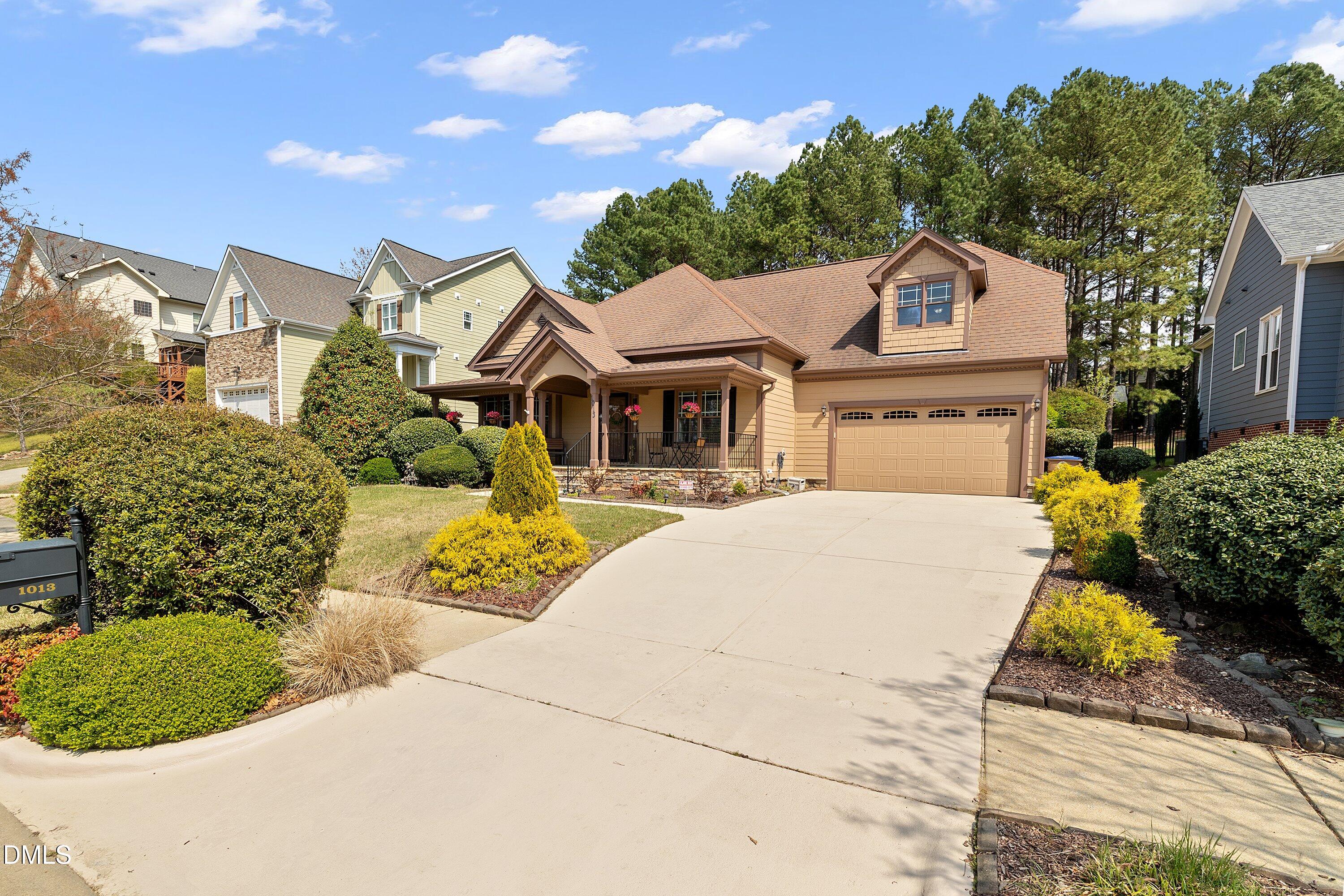 property viewer photo 1