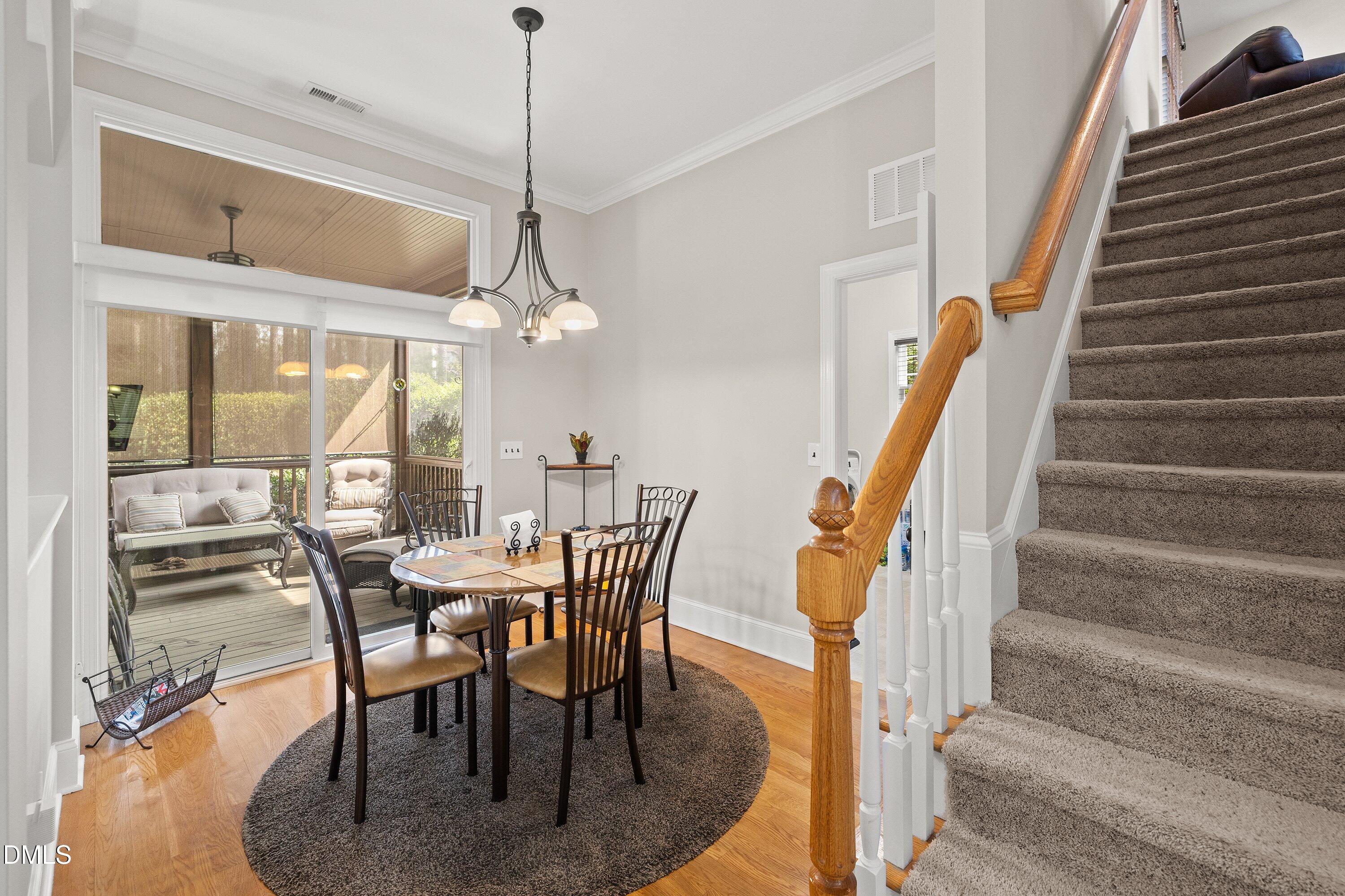 property viewer photo 20