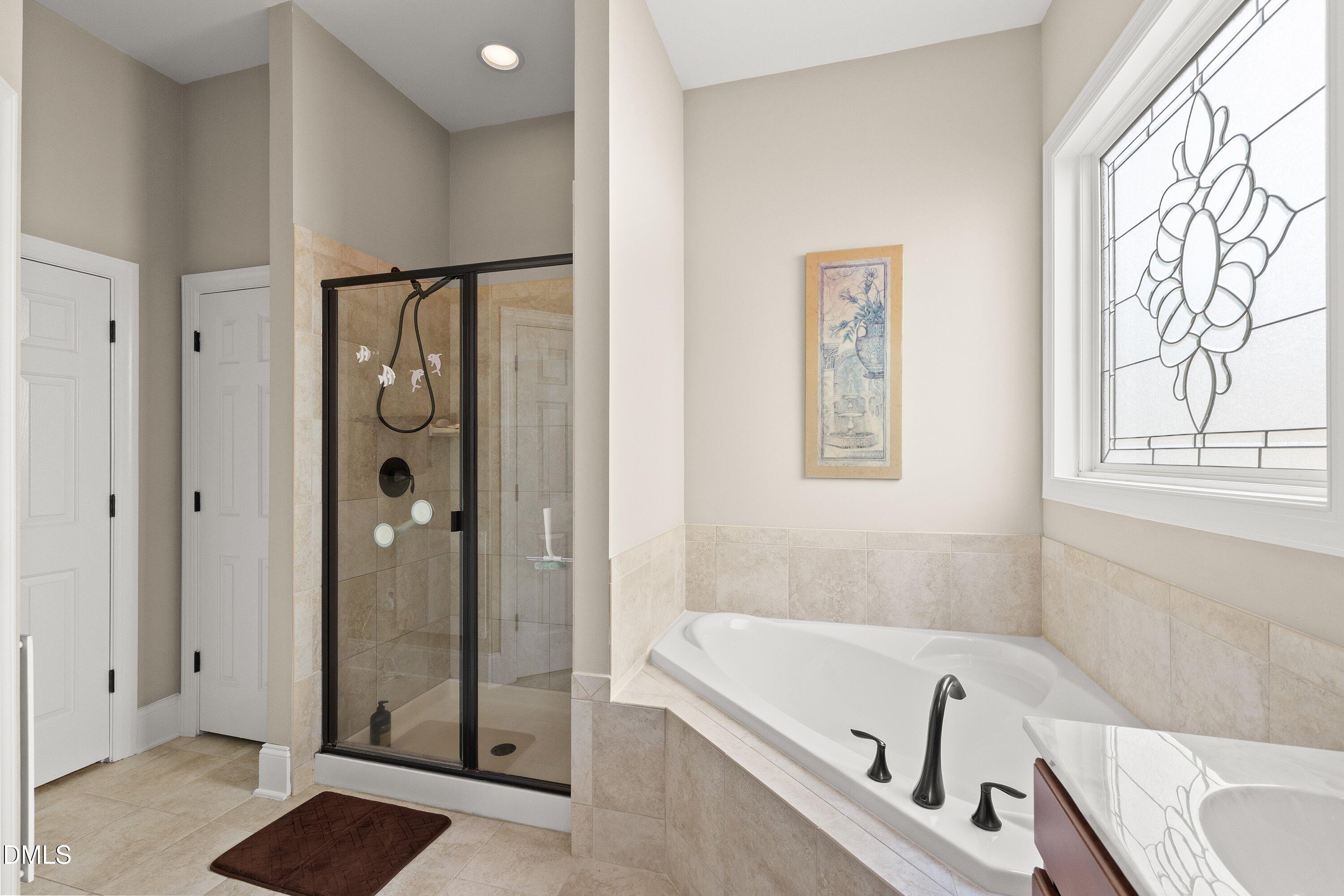 property viewer photo 26
