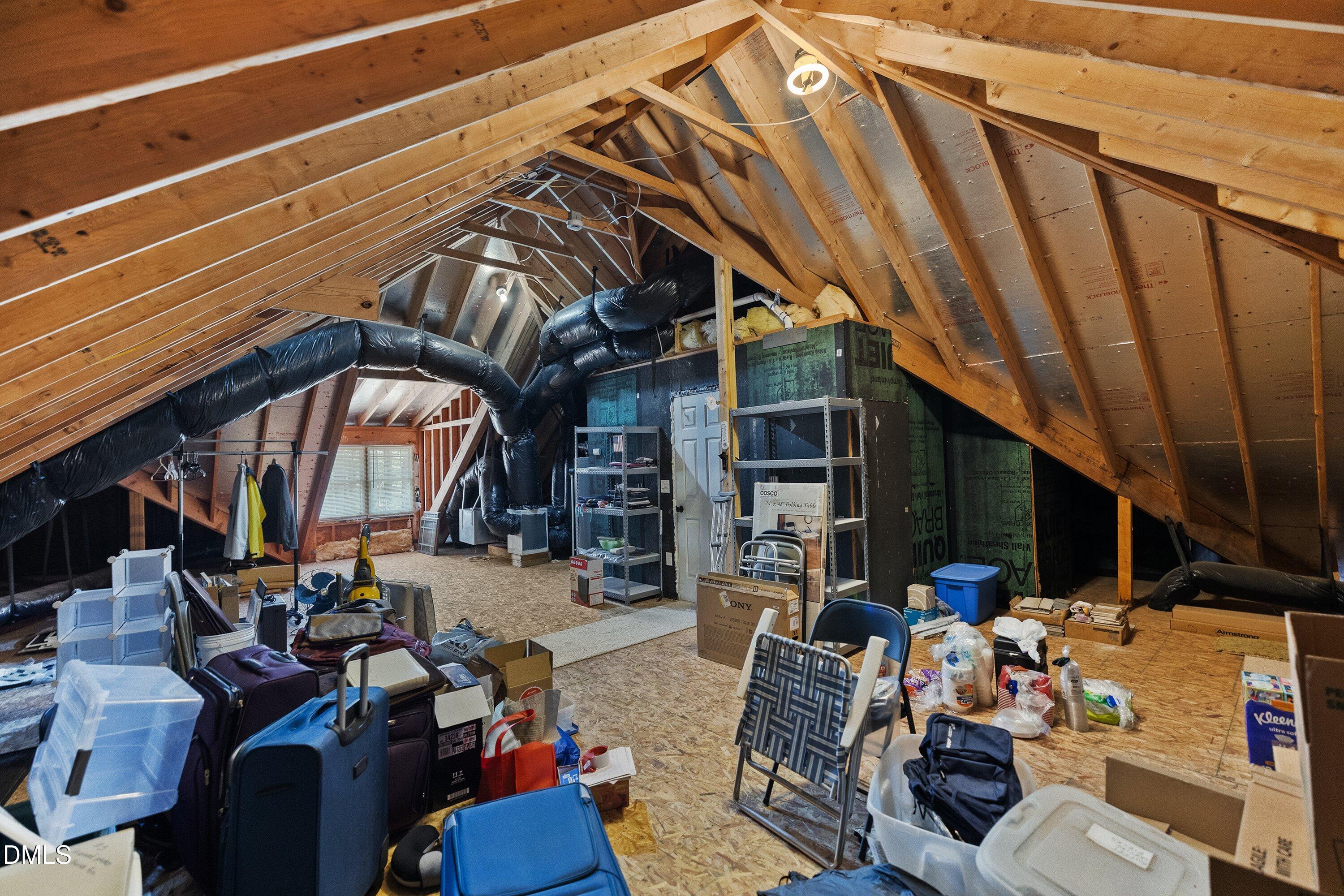property viewer photo 35