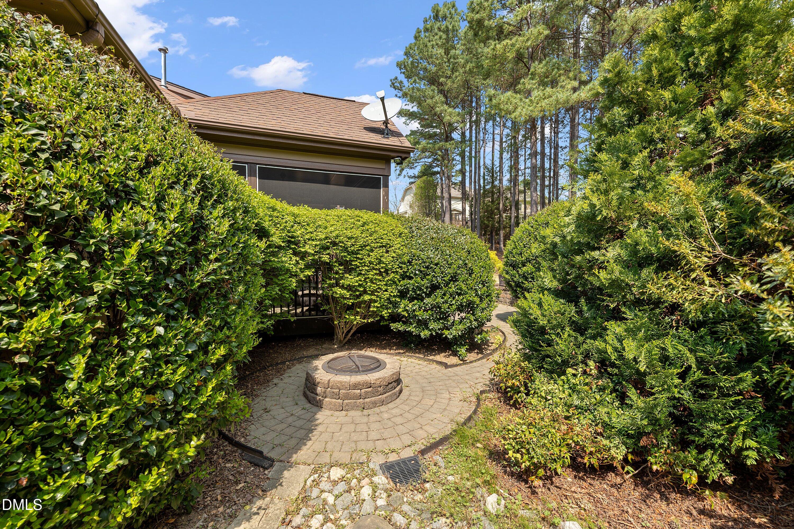 property viewer photo 38