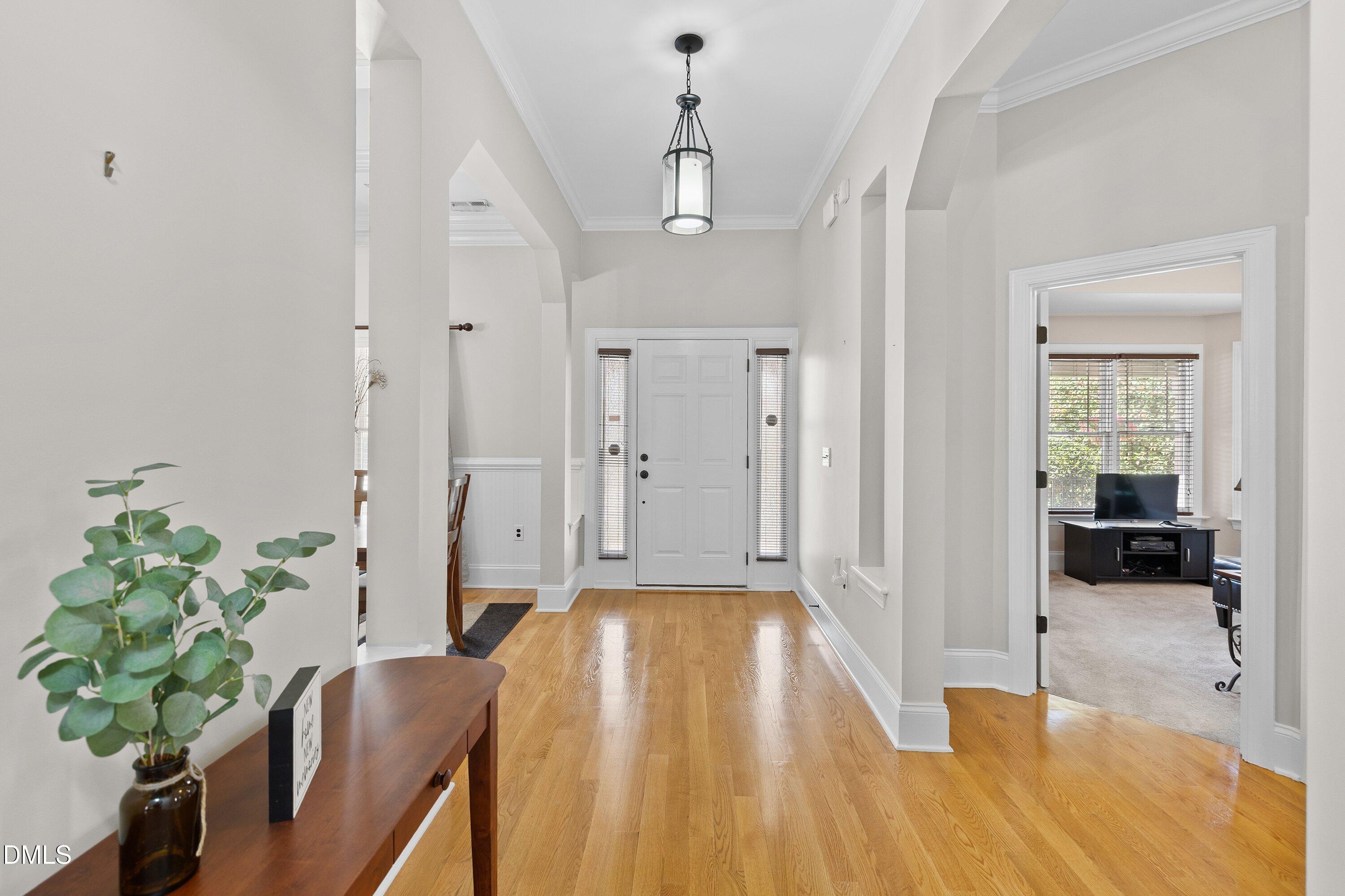 property viewer photo 4