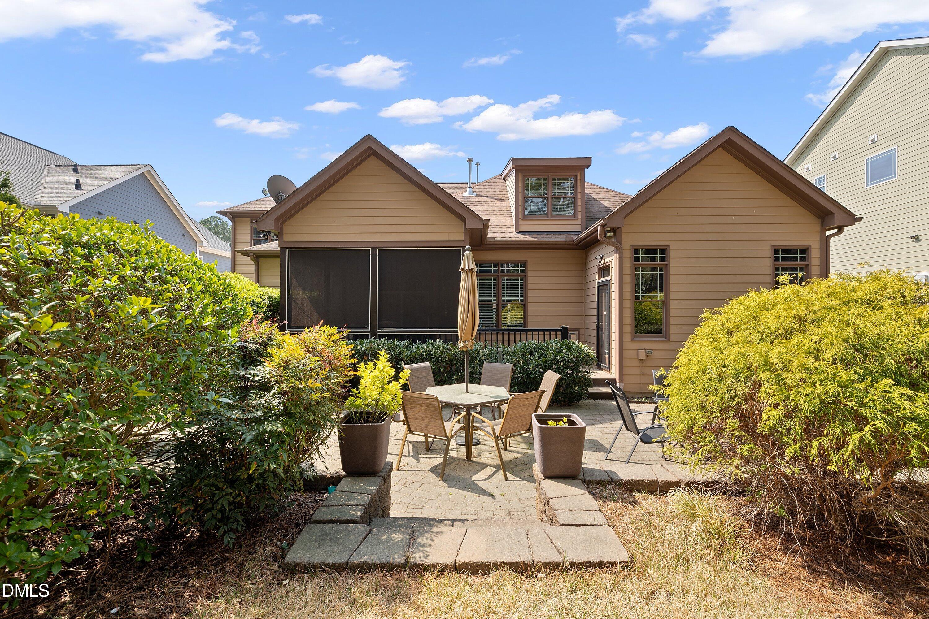 property viewer photo 41
