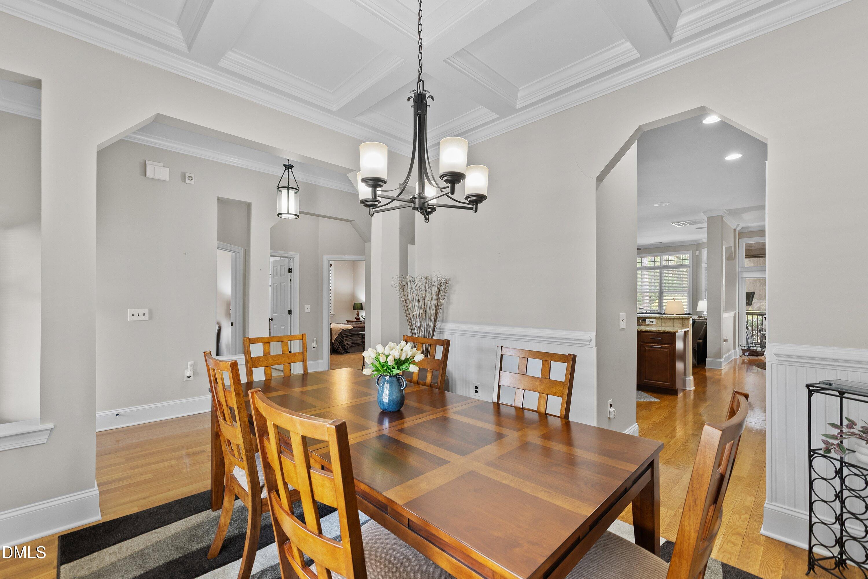 property viewer photo 6