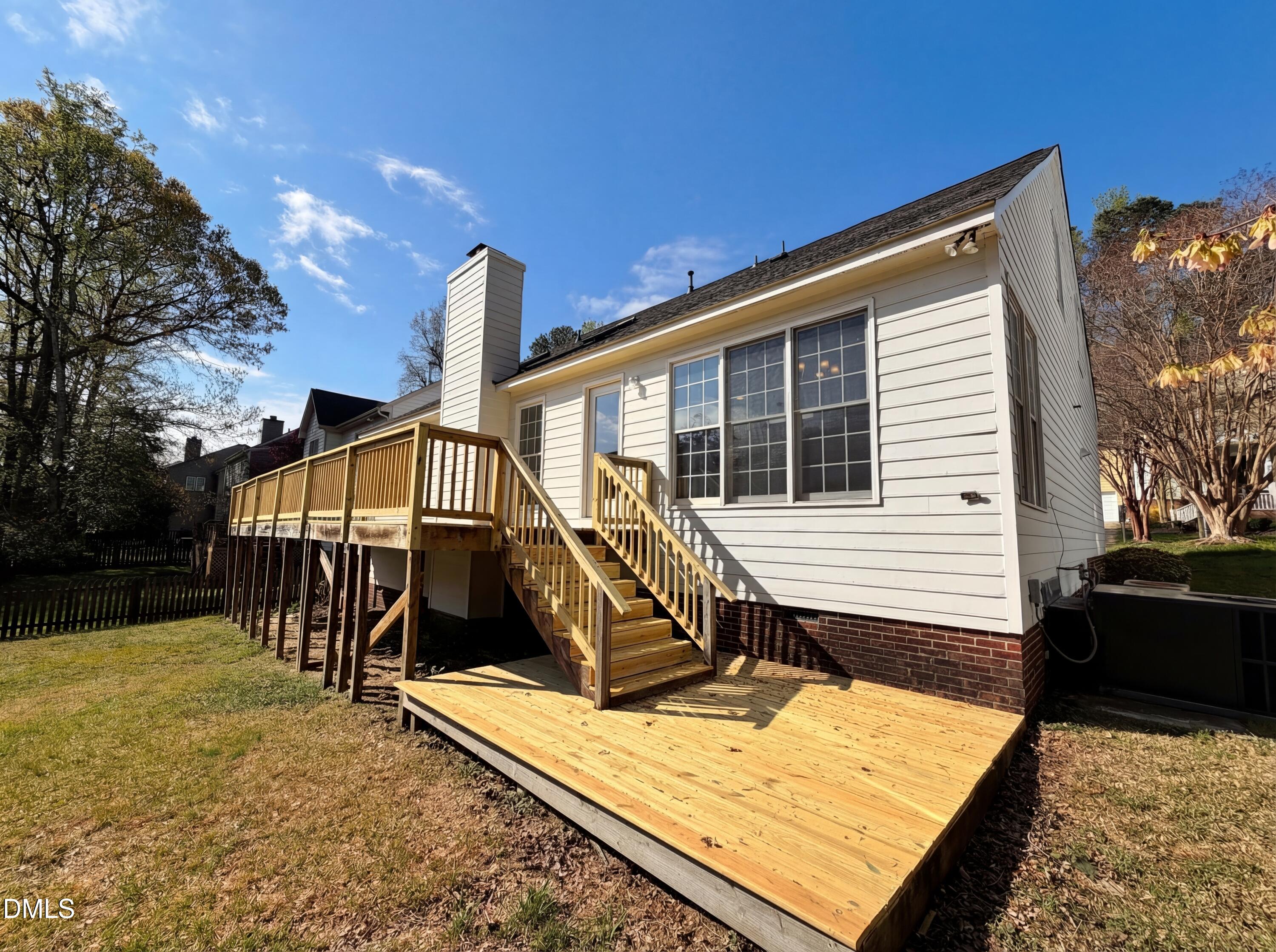 main property photo 26